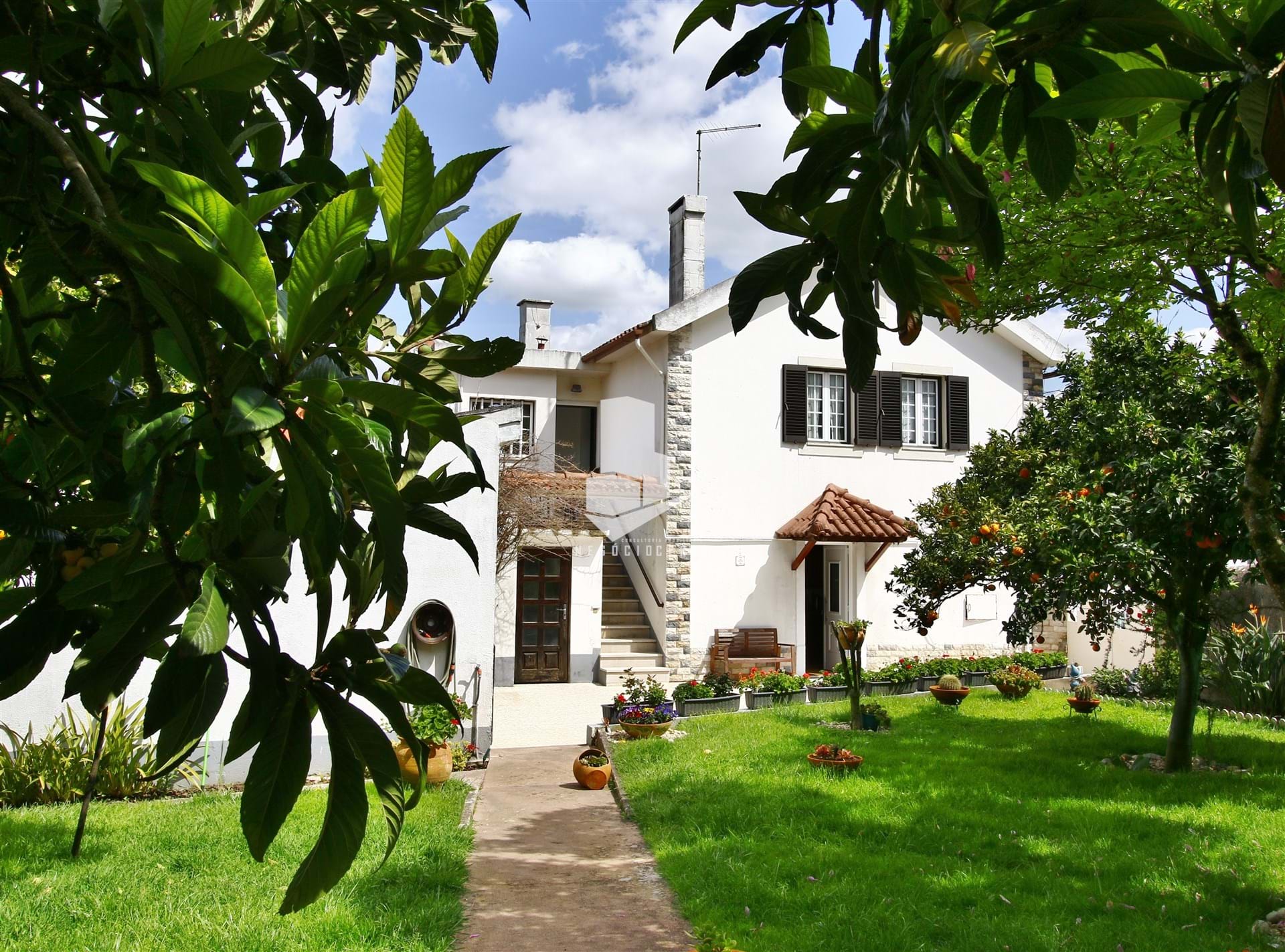 4 Bed, 2 Bath, HouseFor Sale, Leiria, Leiria, 2400-235