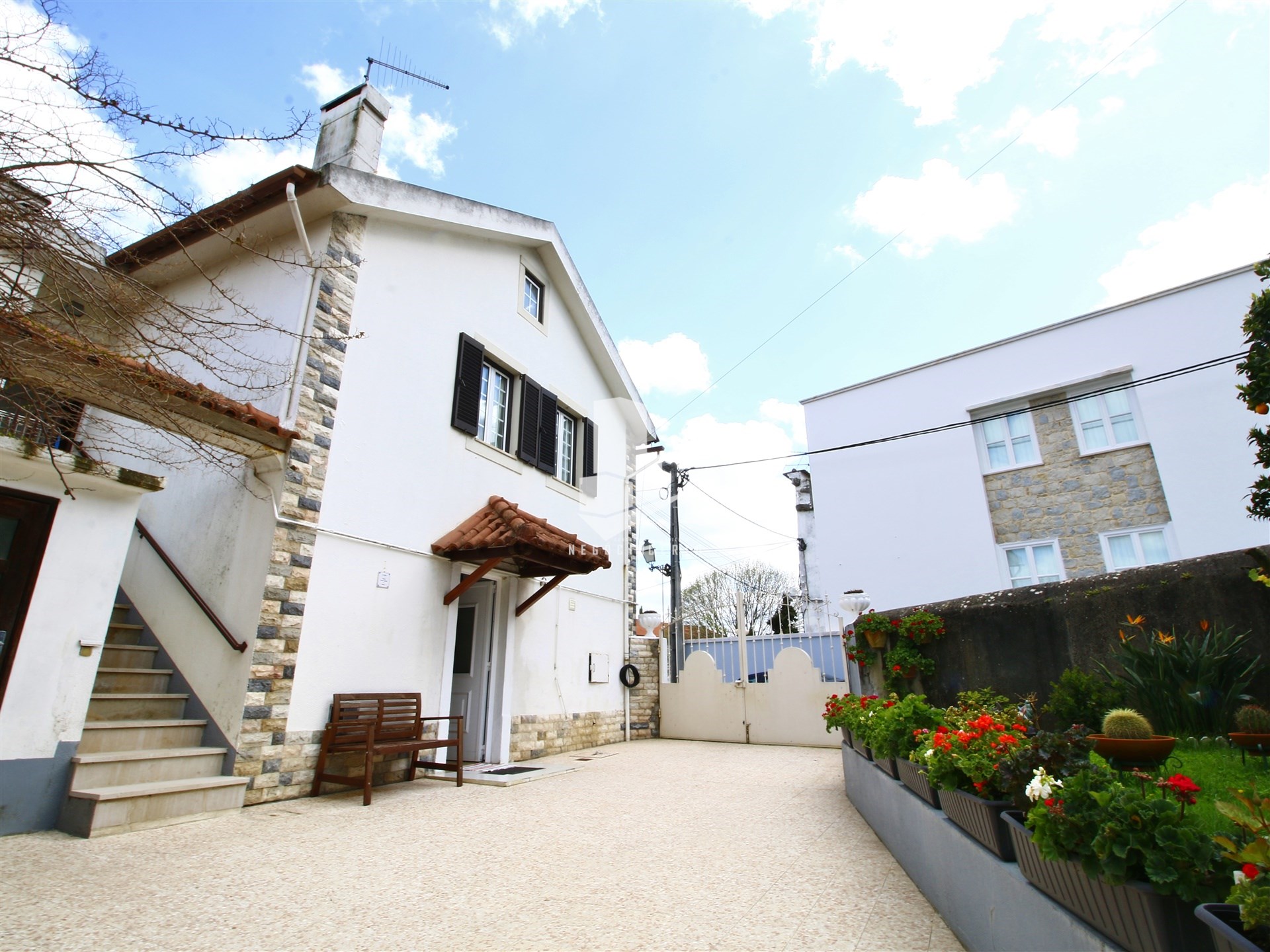 4 Bed, 2 Bath, HouseFor Sale, Leiria, Leiria, 2400-235