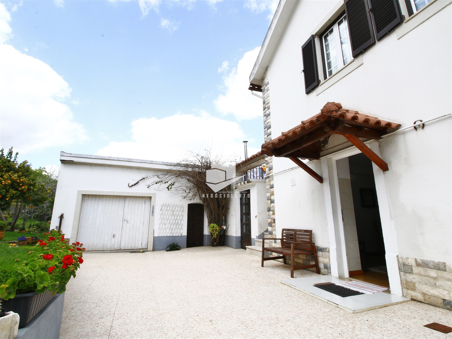 4 Bed, 2 Bath, HouseFor Sale, Leiria, Leiria, 2400-235