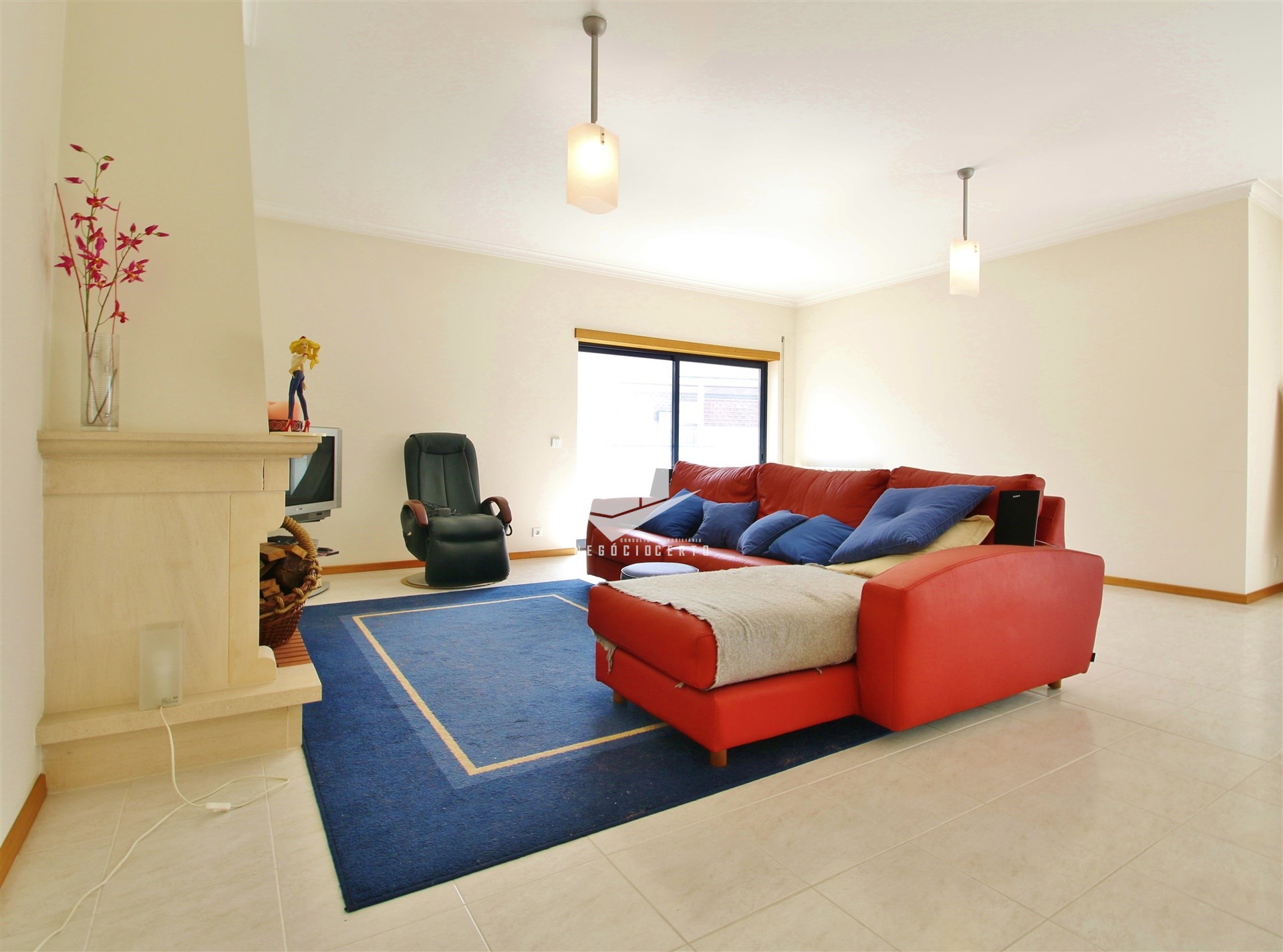 3 Bed, 2 Bath, ApartmentFor Sale, Leiria, Leiria, 2414-003
