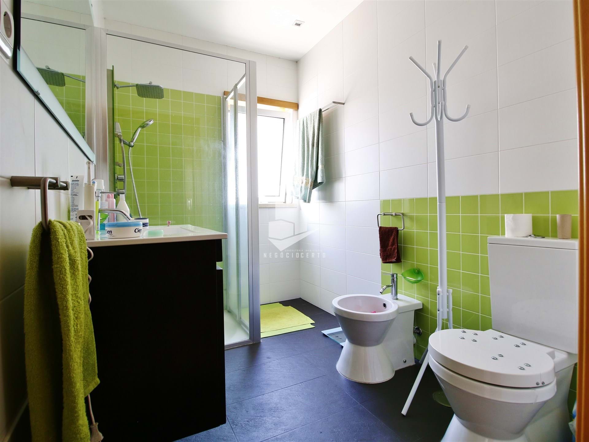 4 Bed, 3 Bath, HouseFor Sale, Leiria, Leiria