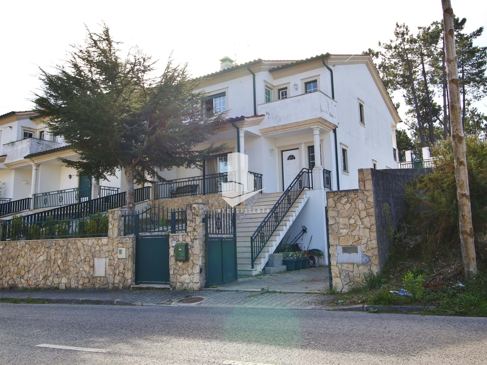 4 Bed, 4 Bath, HouseFor Sale, Leiria, Leiria, 2410-294