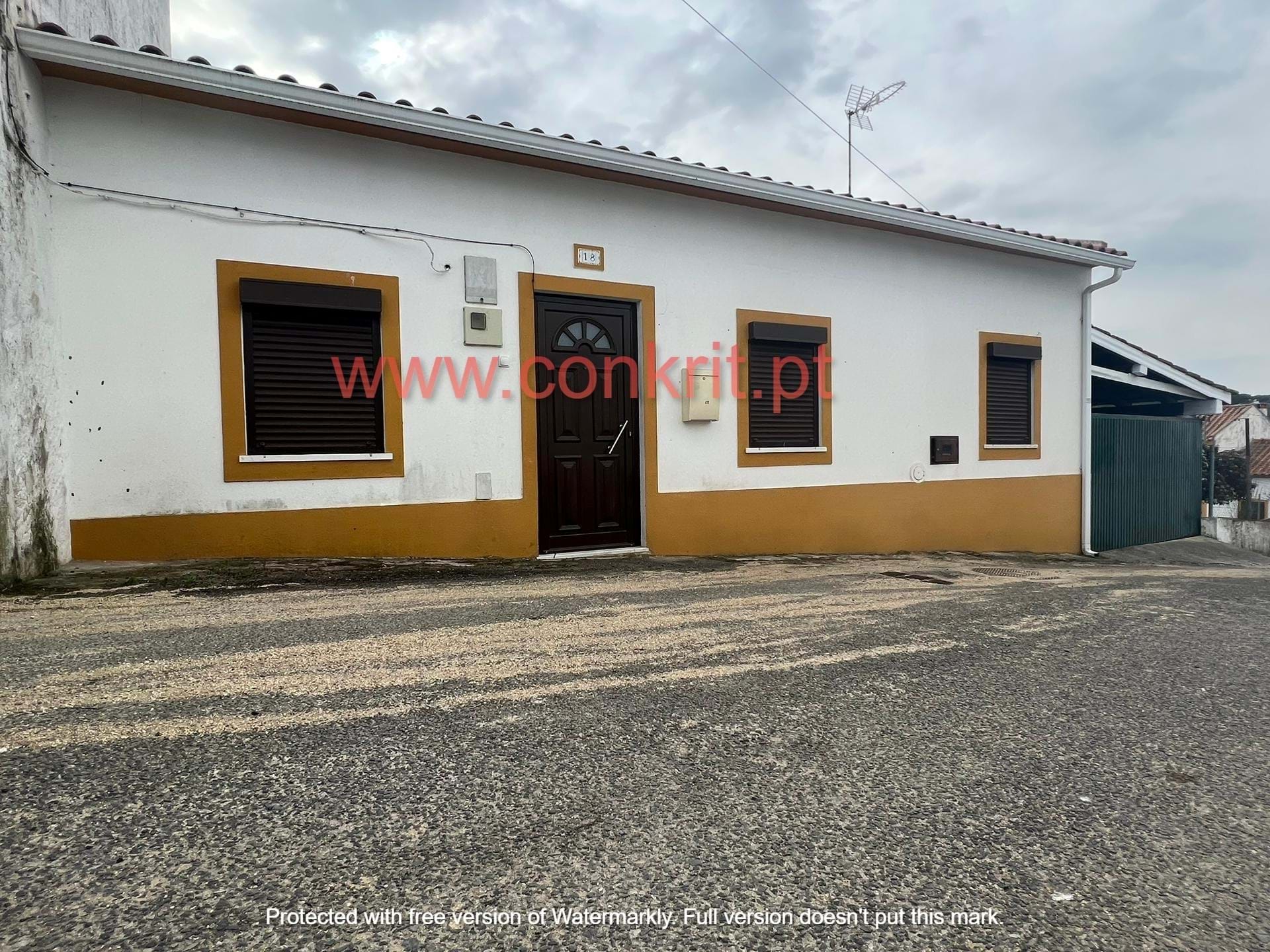 3 Bed, 1 Bath, HouseFor Sale, Alter do Chão, Portalegre, 7440-201