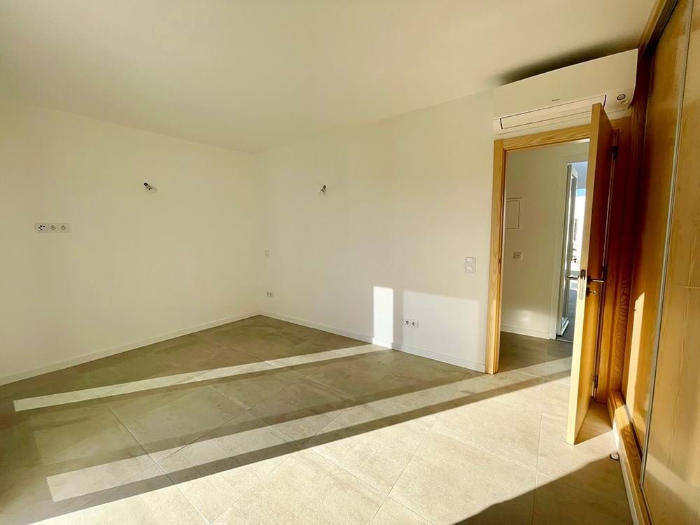 3 Bed, 3 Bath, HouseFor Sale, Lagos, Faro