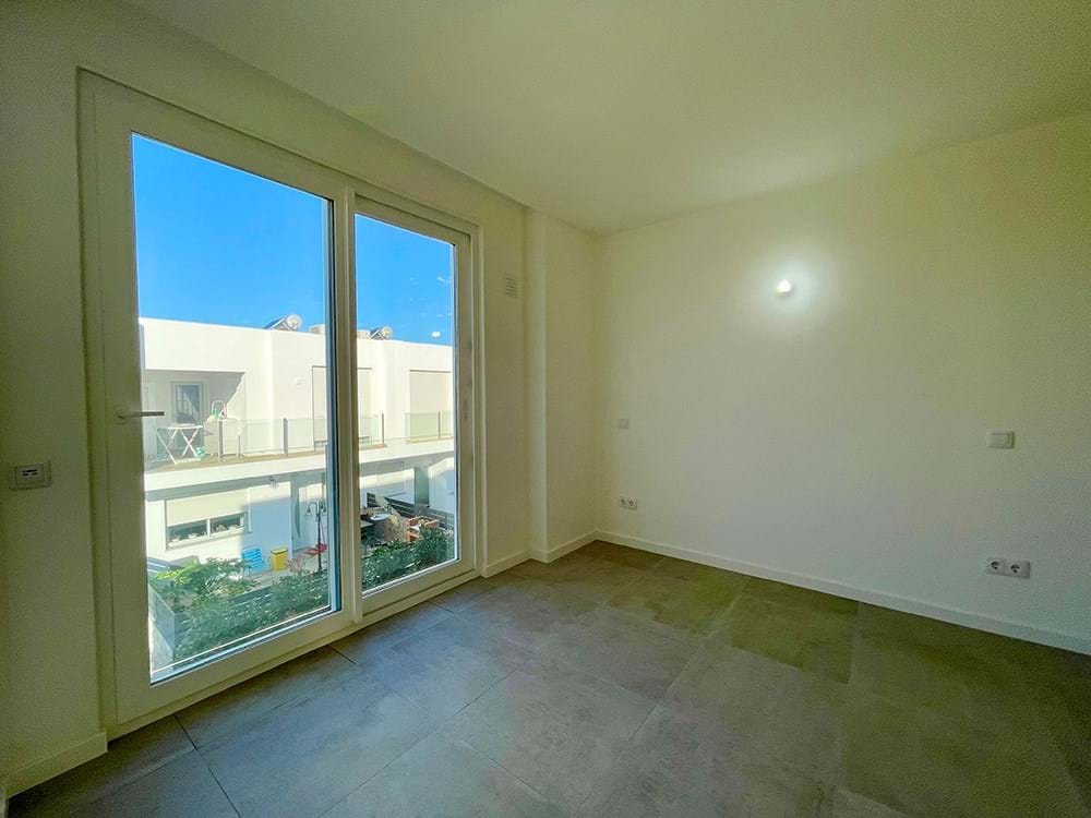 3 Bed, 3 Bath, HouseFor Sale, Lagos, Faro