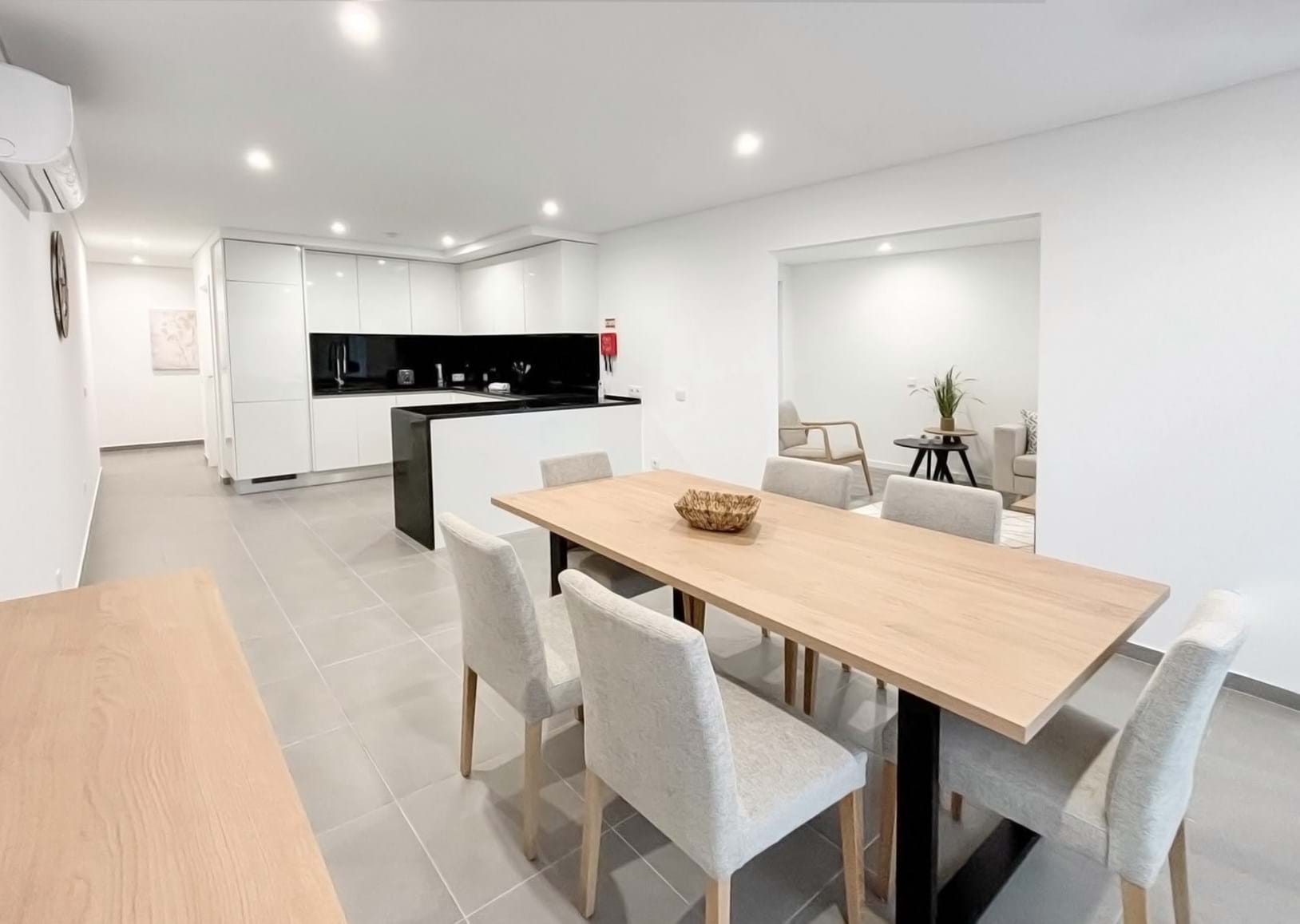 2 Bed, 3 Bath, ApartmentFor Sale, Nazaré, Leiria, 2450-065