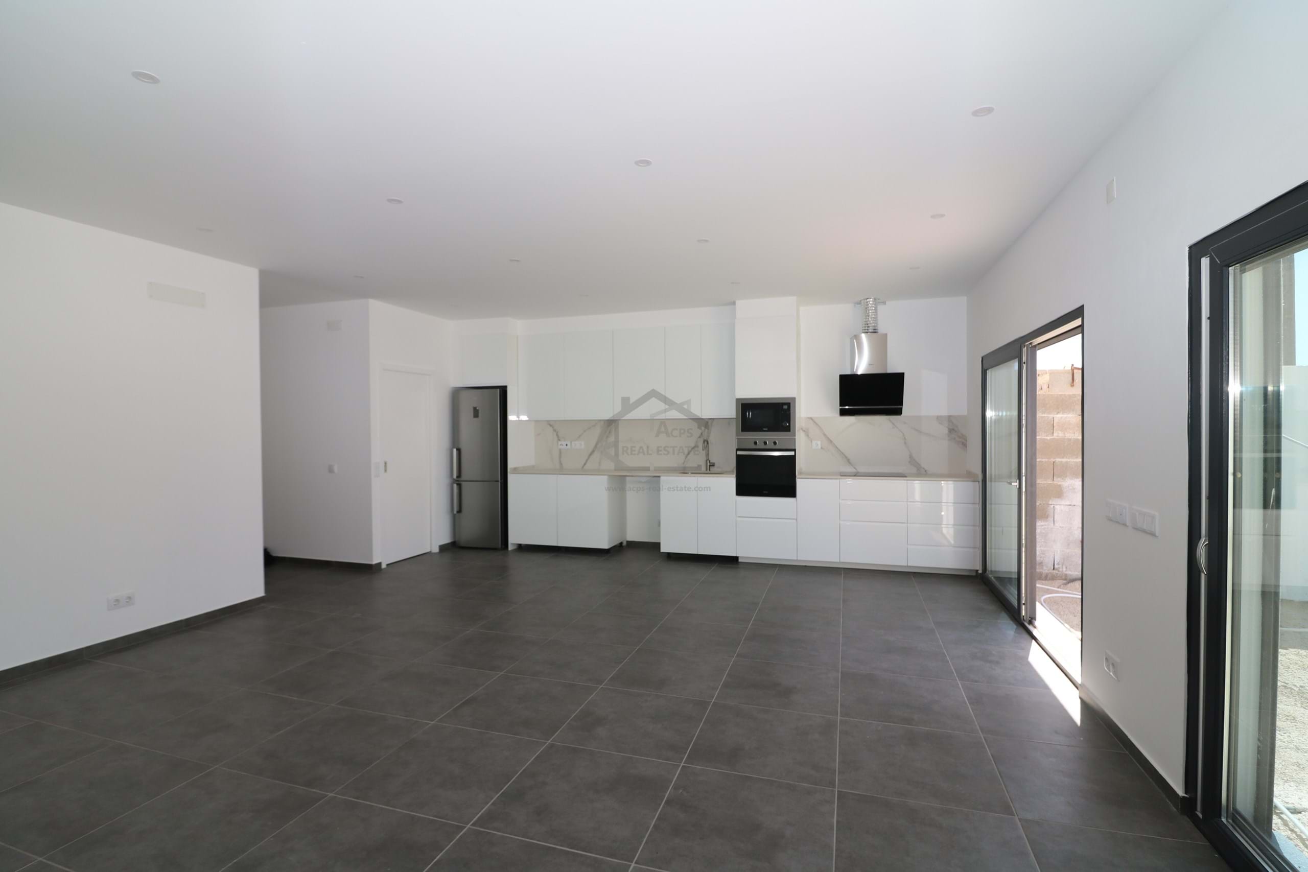 3 Bed, 2 Bath, HouseFor Sale, Sao Bras De Alportel, Faro, 8150-014