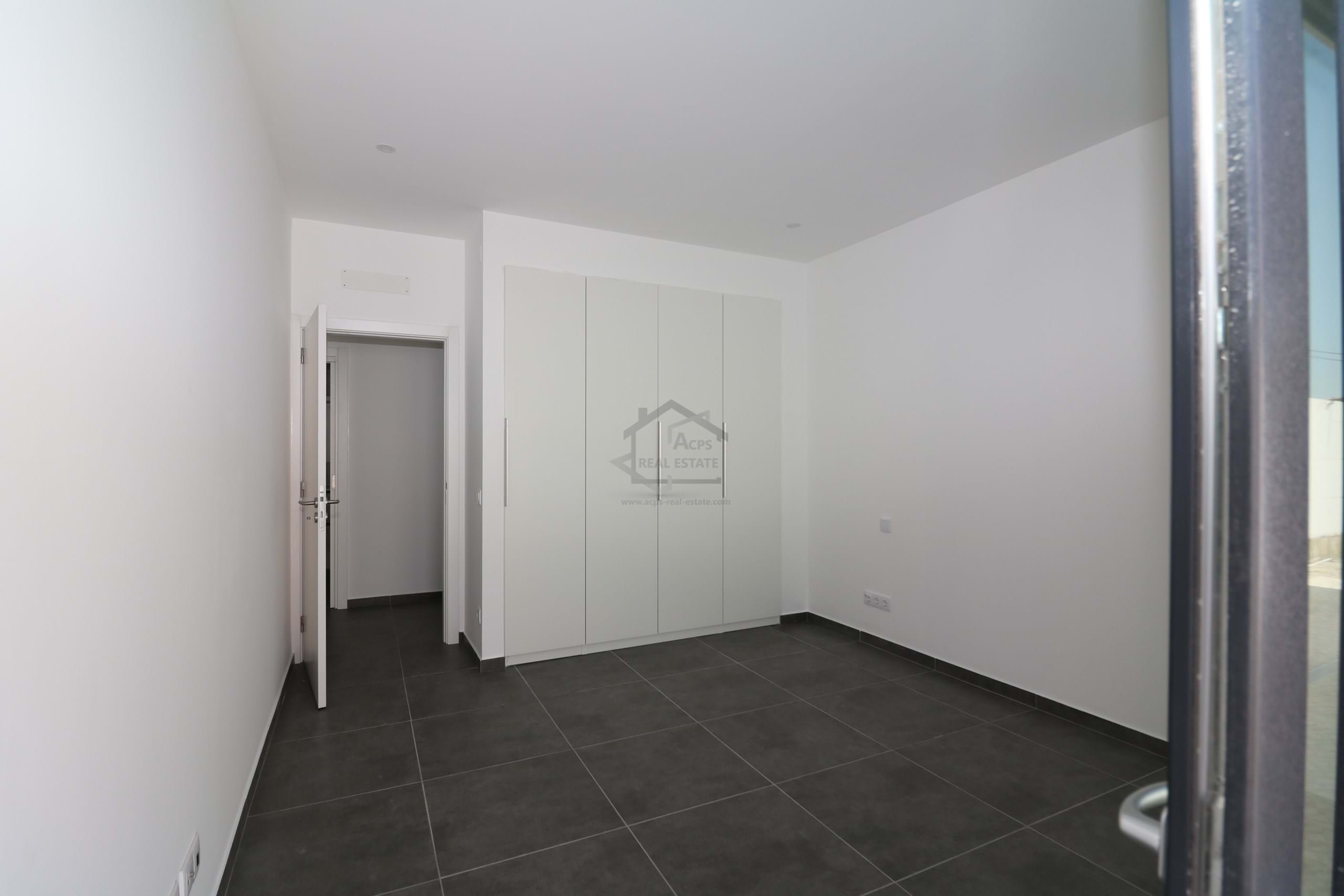 3 Bed, 2 Bath, HouseFor Sale, Sao Bras De Alportel, Faro, 8150-014