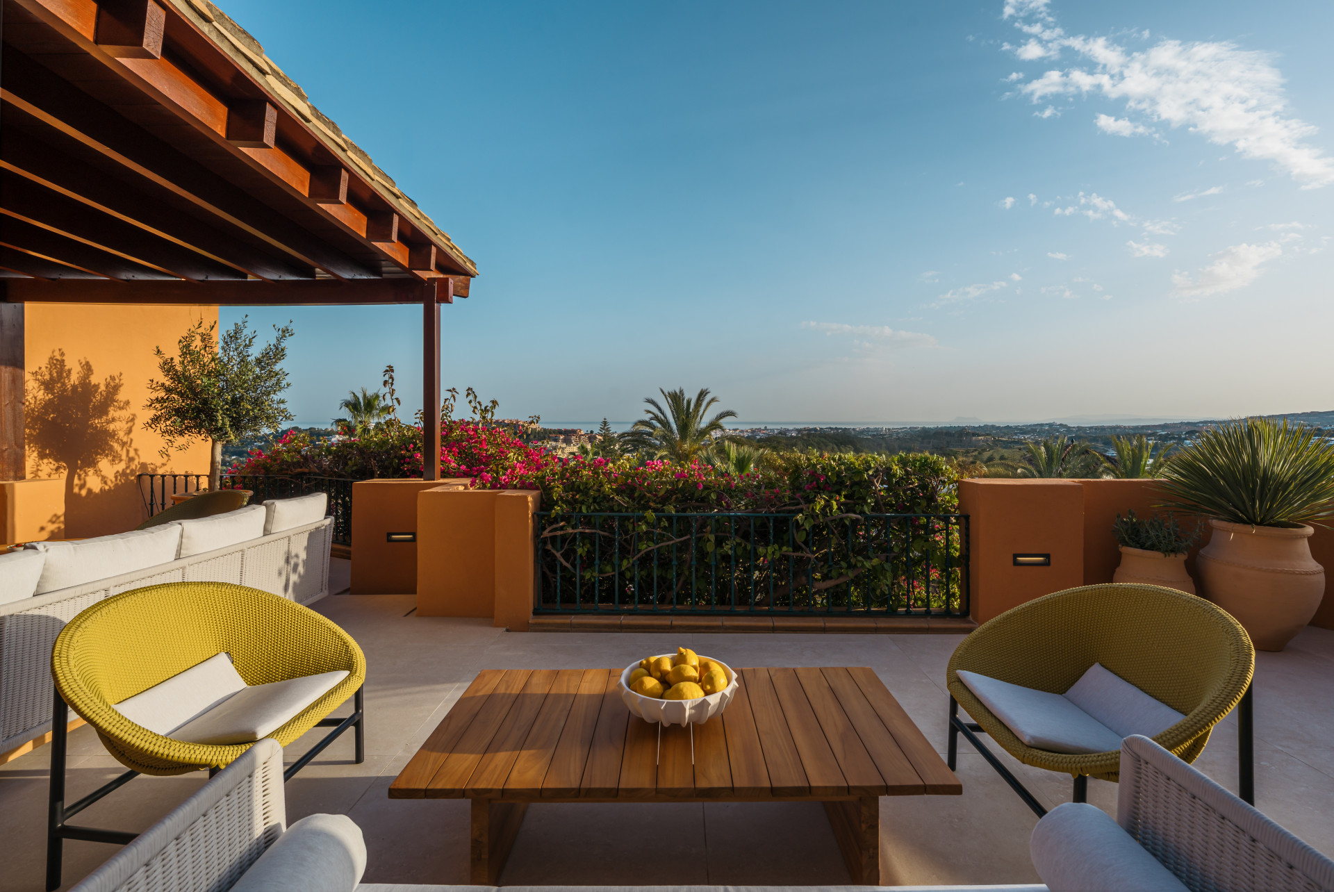 4 Bed, 4 Bath, ApartmentFor Sale, Marbella, Malaga