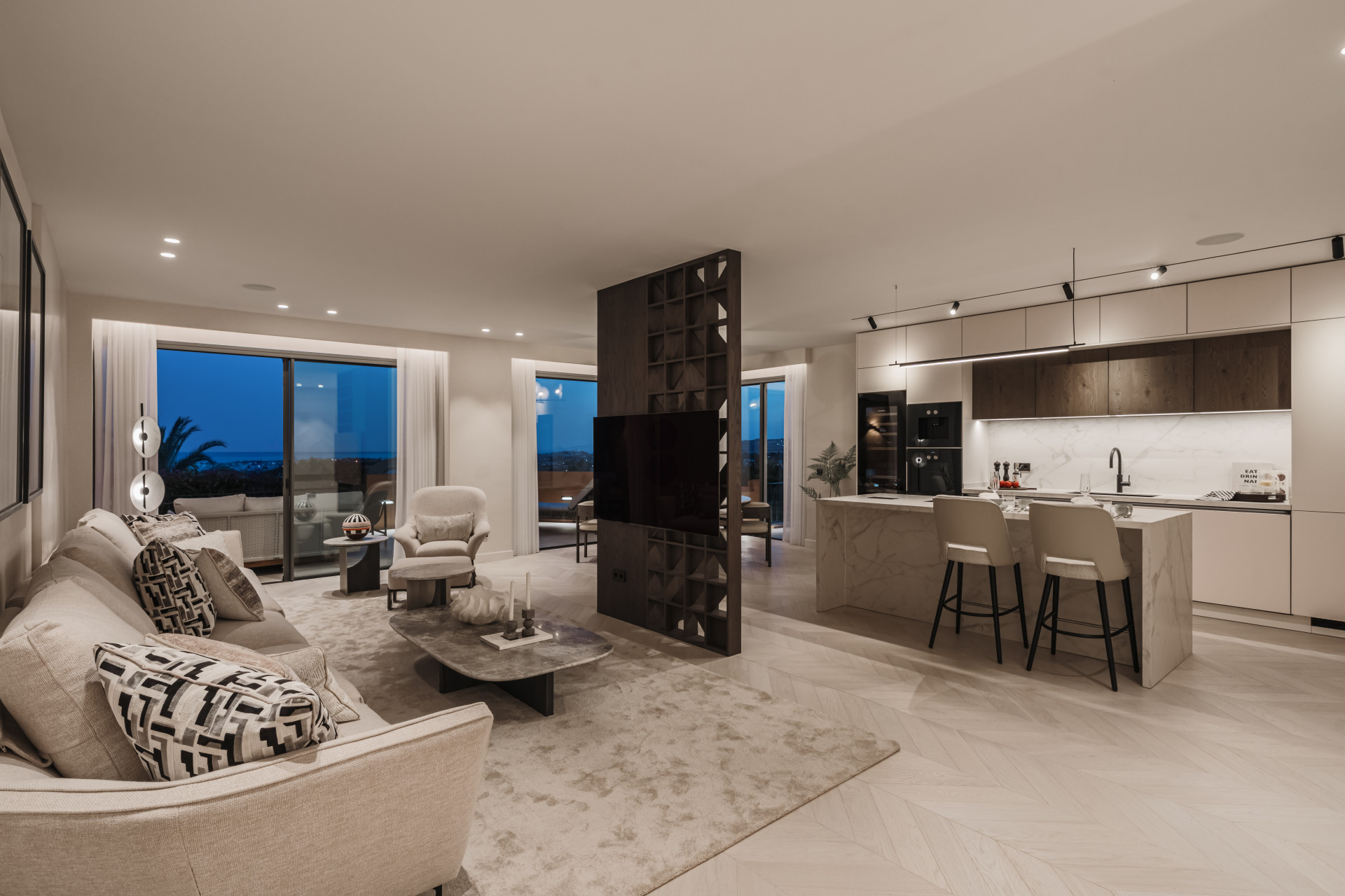 4 Bed, 4 Bath, ApartmentFor Sale, Marbella, Malaga