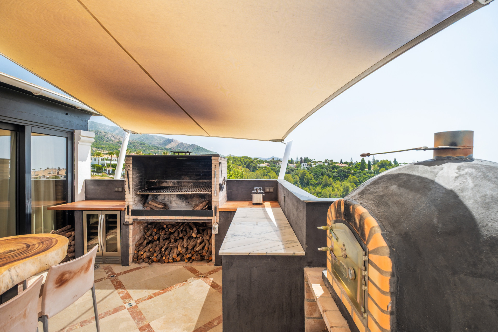 4 Bed, 4 Bath, HouseFor Sale, Marbella, Malaga