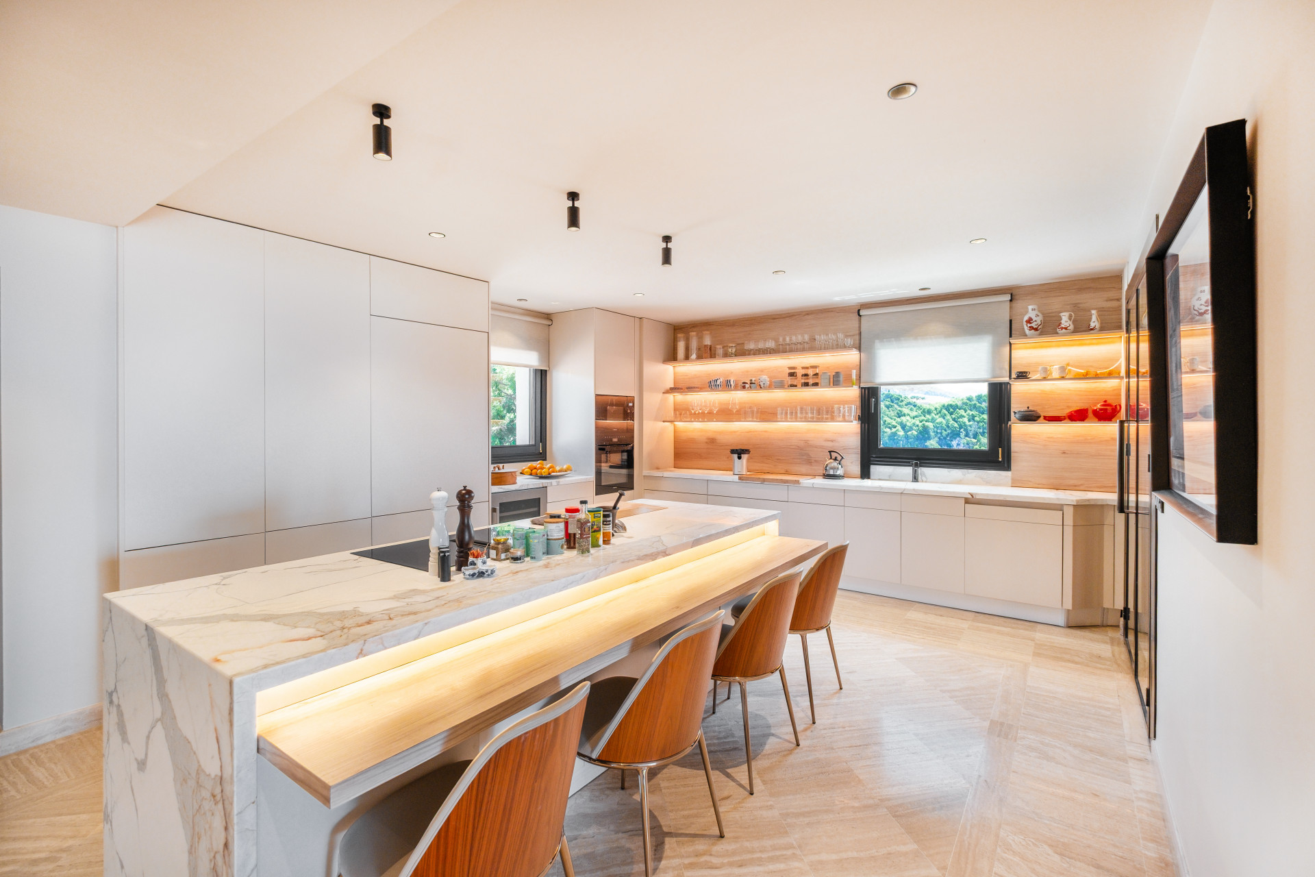 4 Bed, 4 Bath, HouseFor Sale, Marbella, Malaga