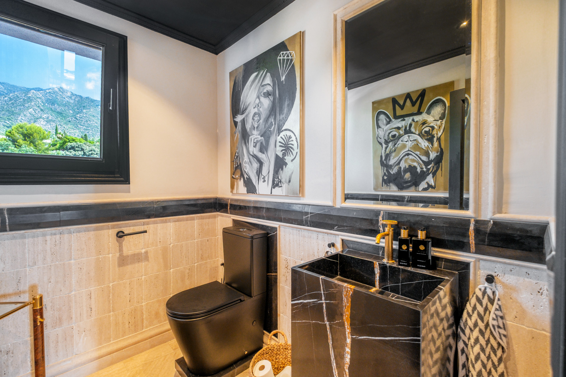 4 Bed, 4 Bath, HouseFor Sale, Marbella, Malaga