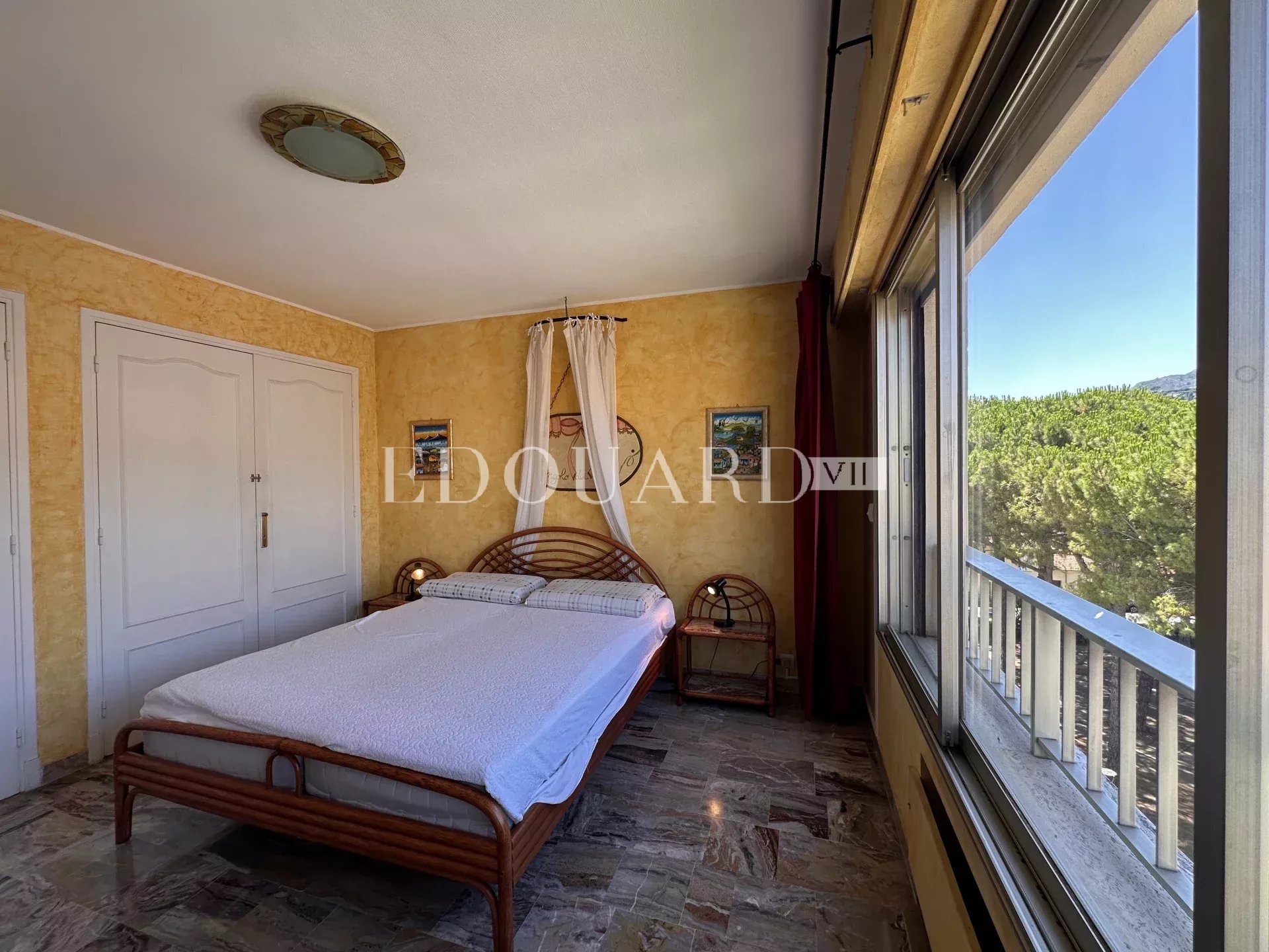 2 Bed, 1 Bath, ApartmentFor Sale, Roquebrune-Cap-Martin, Alpes-Maritimes