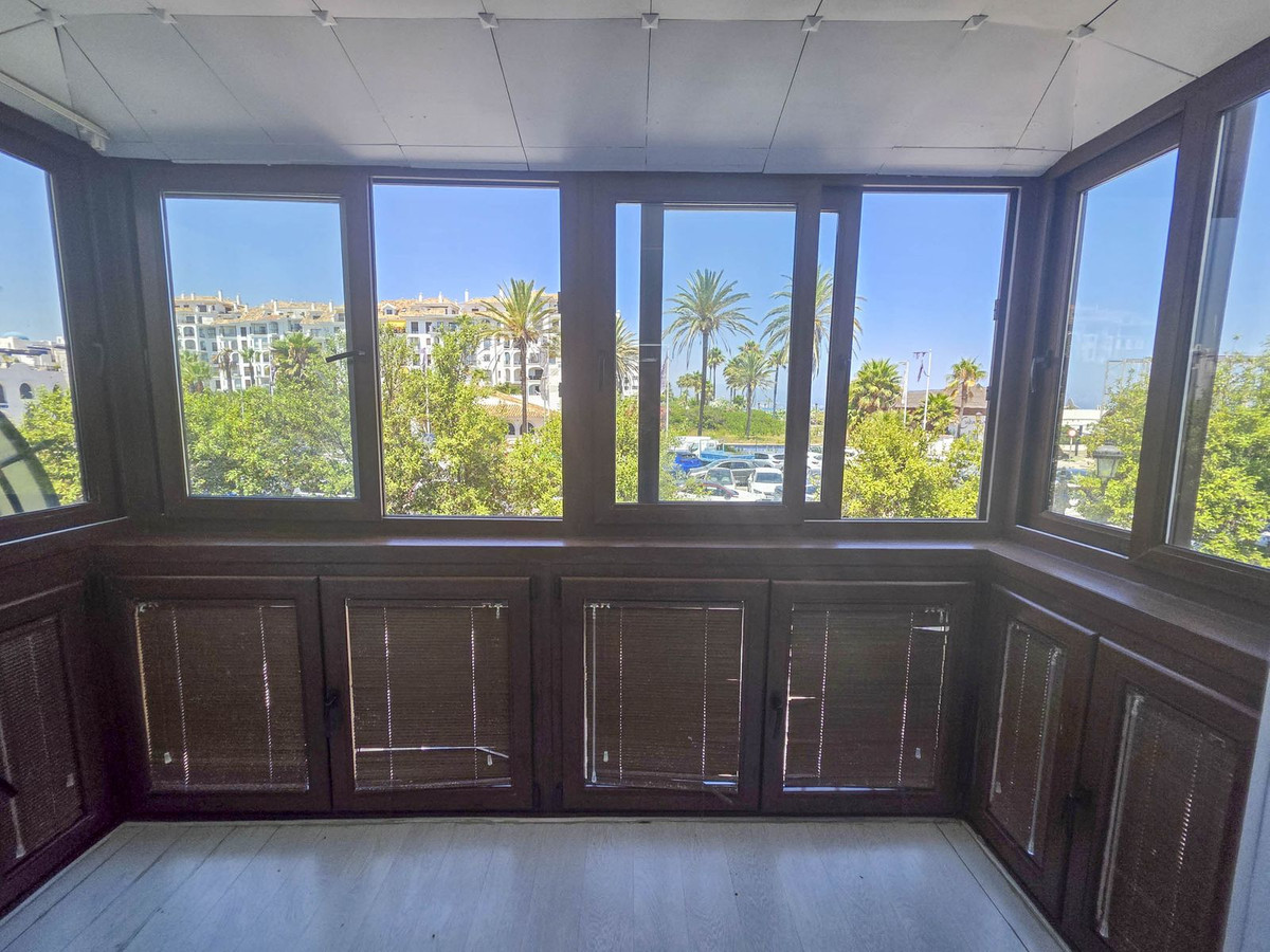 1 Bath, ApartmentFor Sale, La Duquesa, Malaga