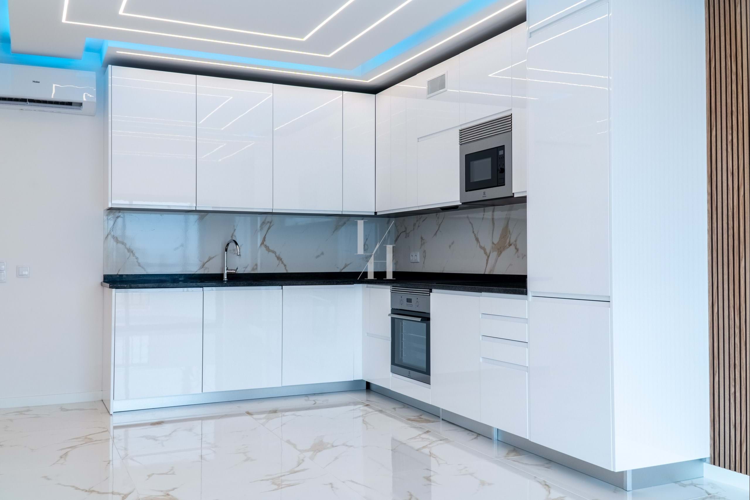 2 Bed, 2 Bath, ApartmentFor Sale, Loulé, Faro, 8125-157