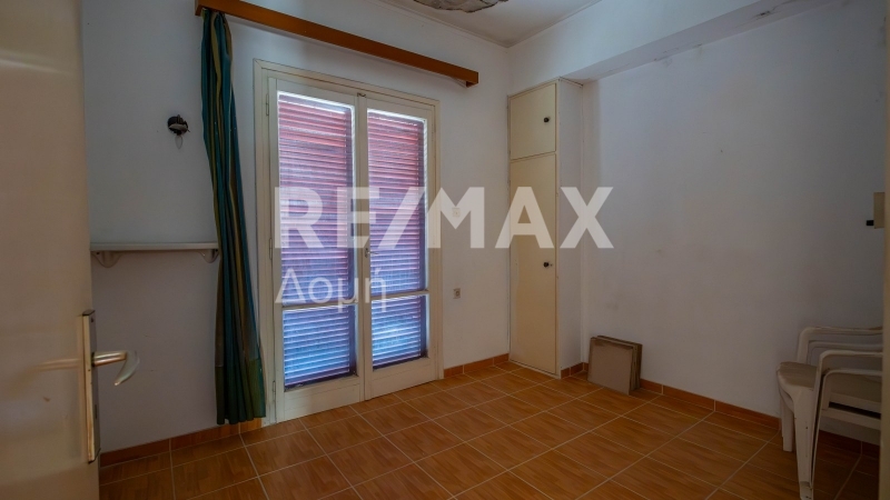 11 Bed, 7 Bath, HouseFor Sale, Center, Kamena Vourla, Phthiotis