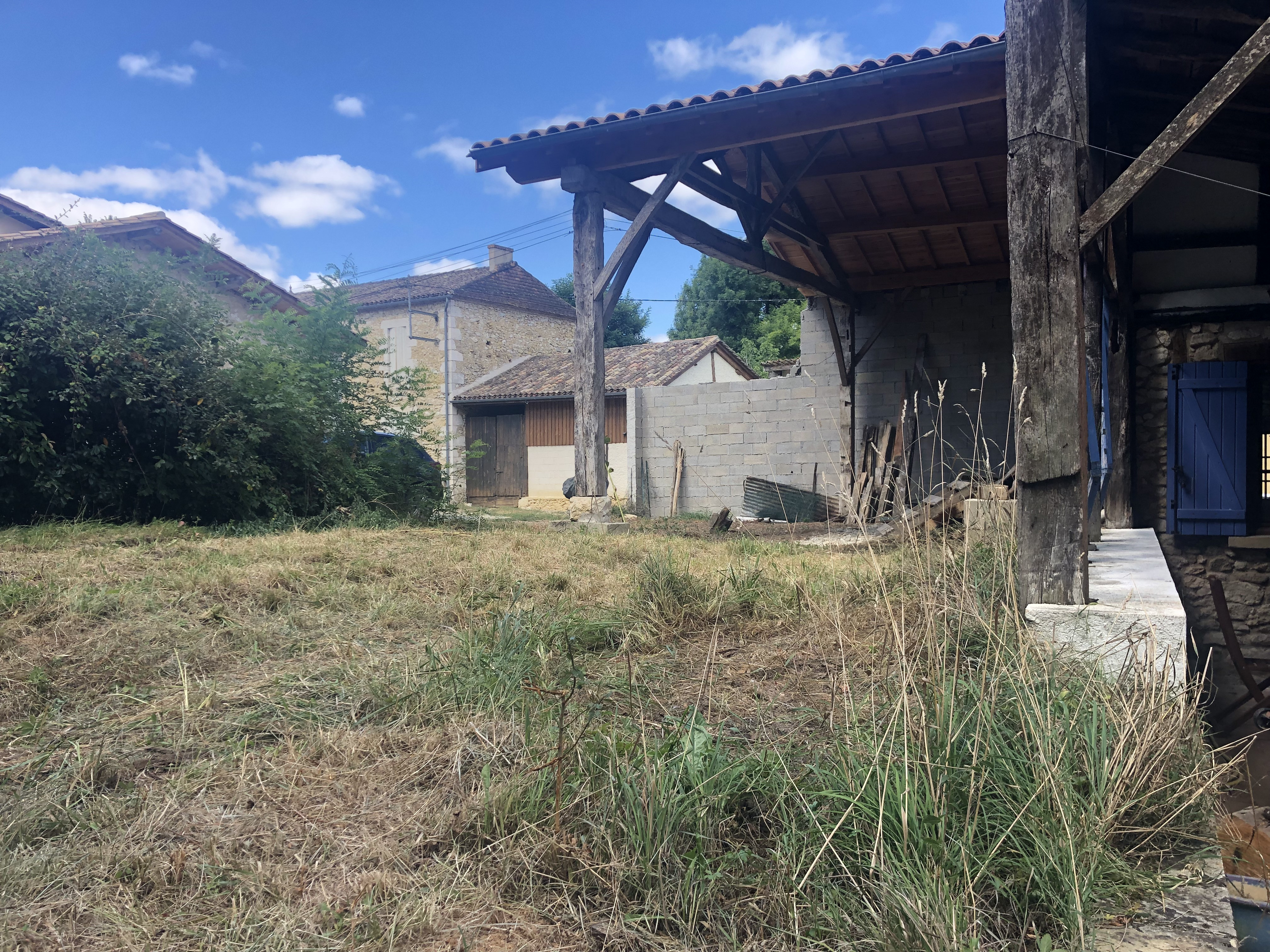 3 Bed, 1 Bath, HouseFor Sale, Lauzun, Lot-et-Garonne, Aquitaine, 47410