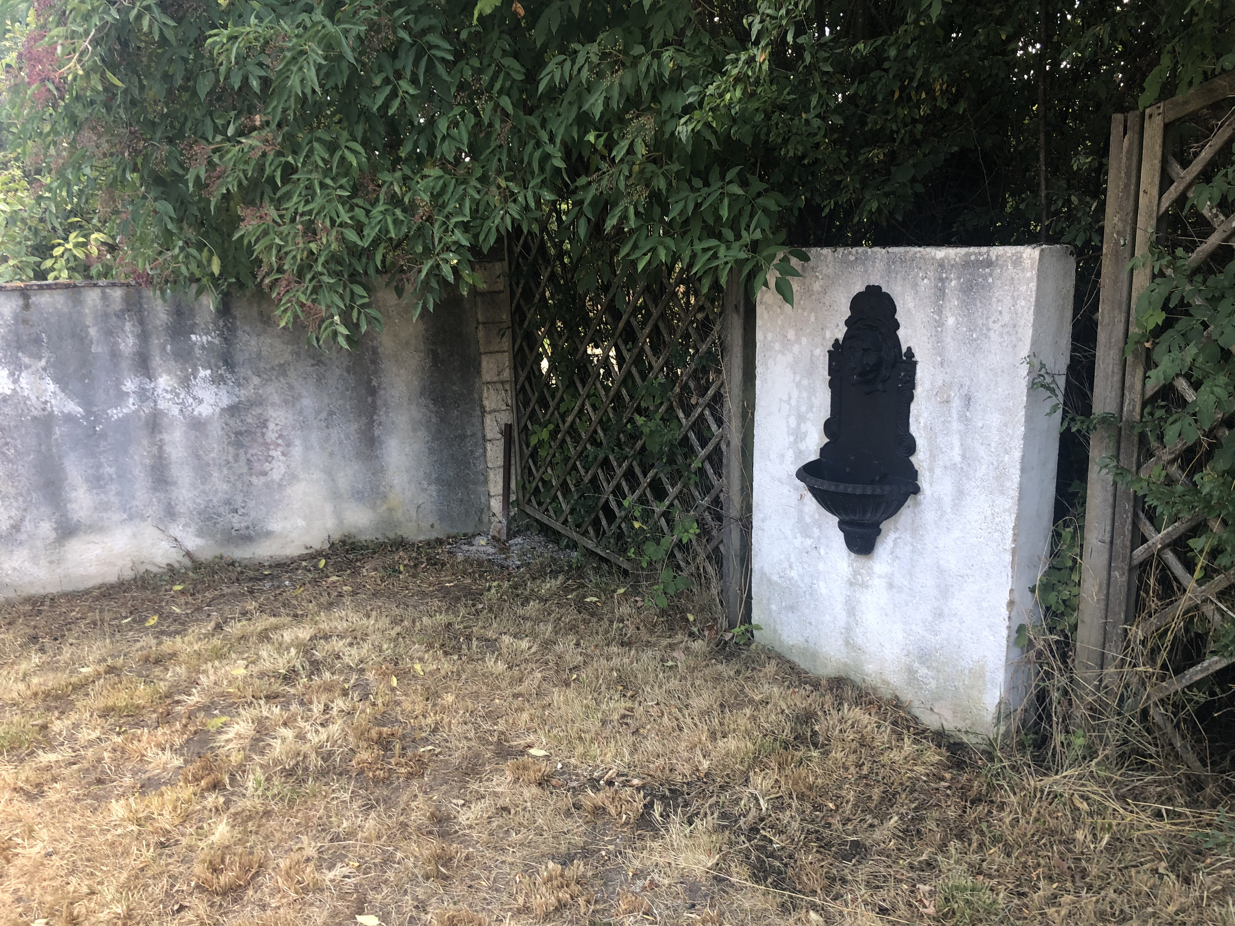 3 Bed, 1 Bath, HouseFor Sale, Lauzun, Lot-et-Garonne, Aquitaine, 47410