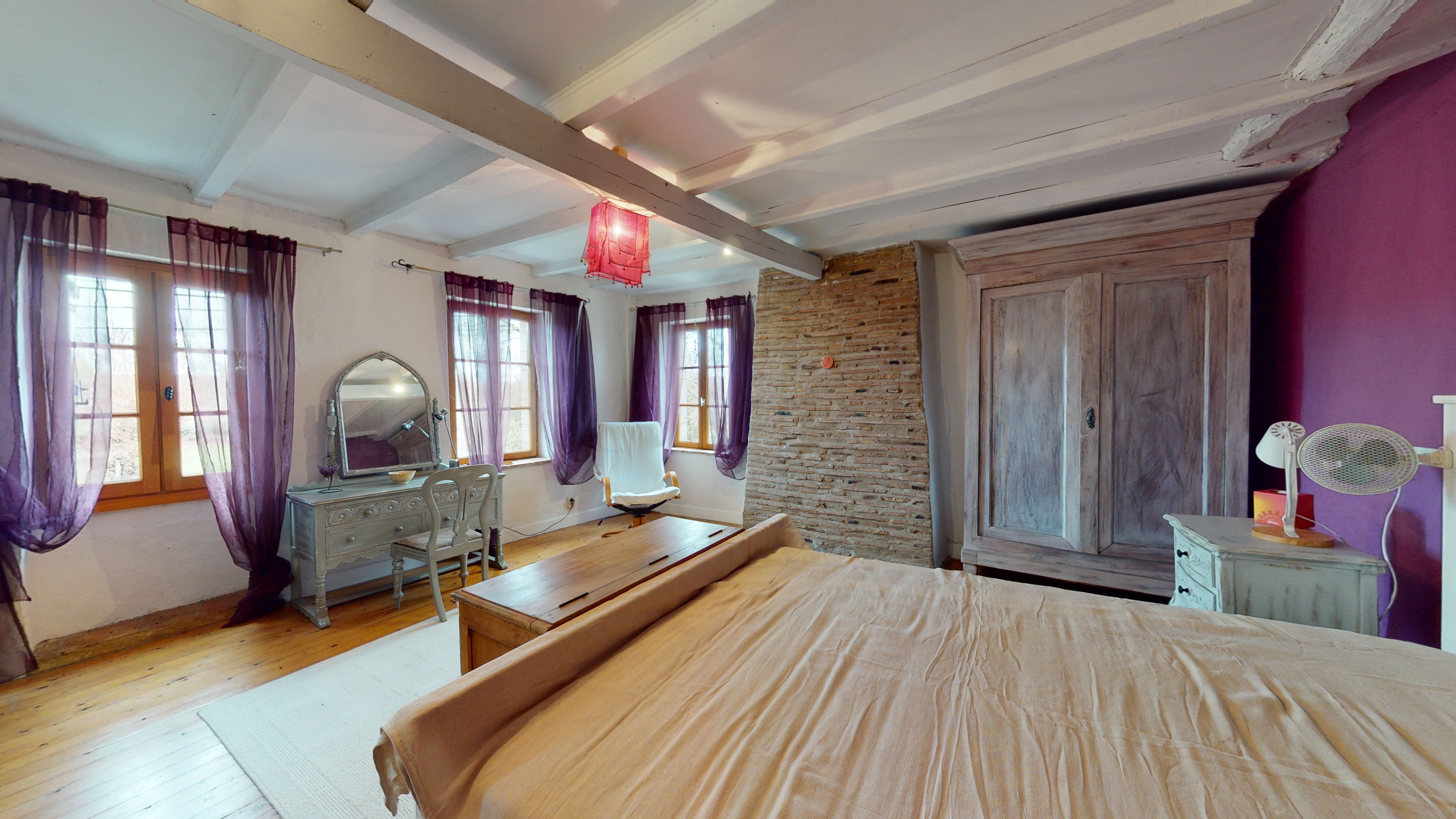 3 Bed, 1 Bath, HouseFor Sale, Lauzun, Lot-et-Garonne, Aquitaine, 47410