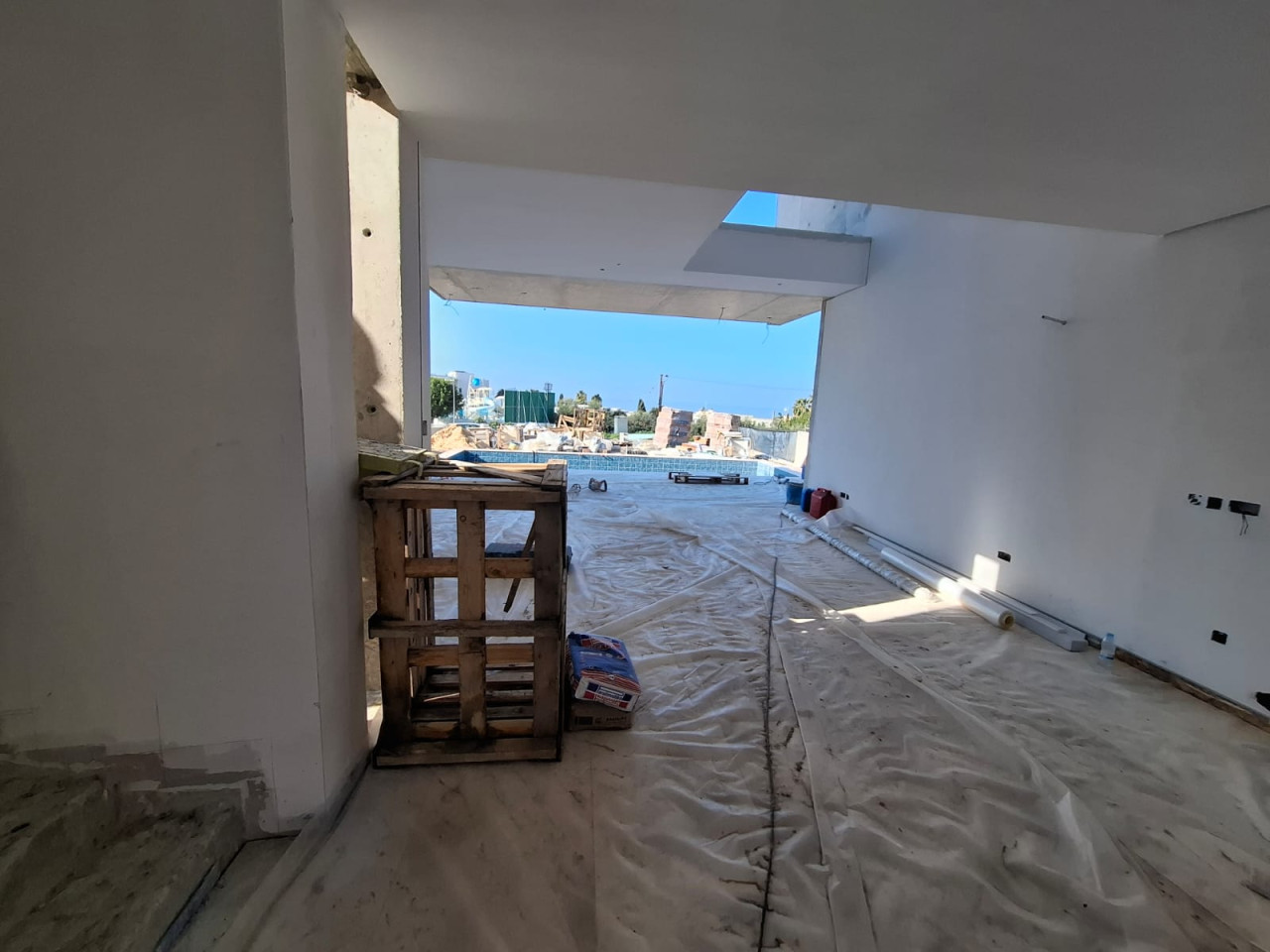 3 Bed, 2 Bath, HouseFor Sale, Kissonerga, Paphos