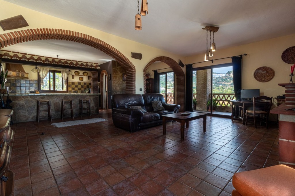 4 Bed, 4 Bath, HouseFor Sale, Mijas Pueblo, Malaga