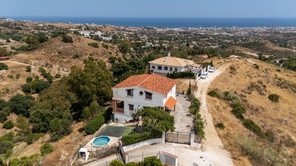 4 Bed, 4 Bath, HouseFor Sale, Mijas Pueblo, Malaga