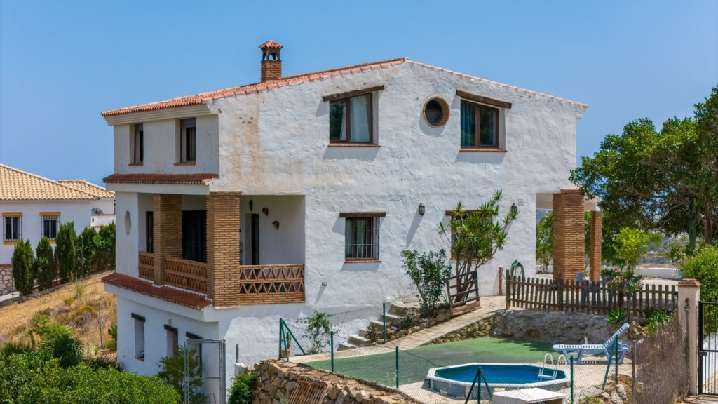 4 Bed, 4 Bath, HouseFor Sale, Mijas Pueblo, Malaga