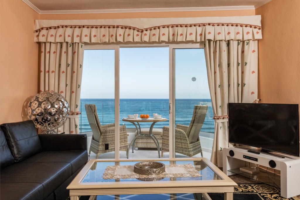 1 Bed, 1 Bath, ApartmentFor Sale, Calahonda, Malaga