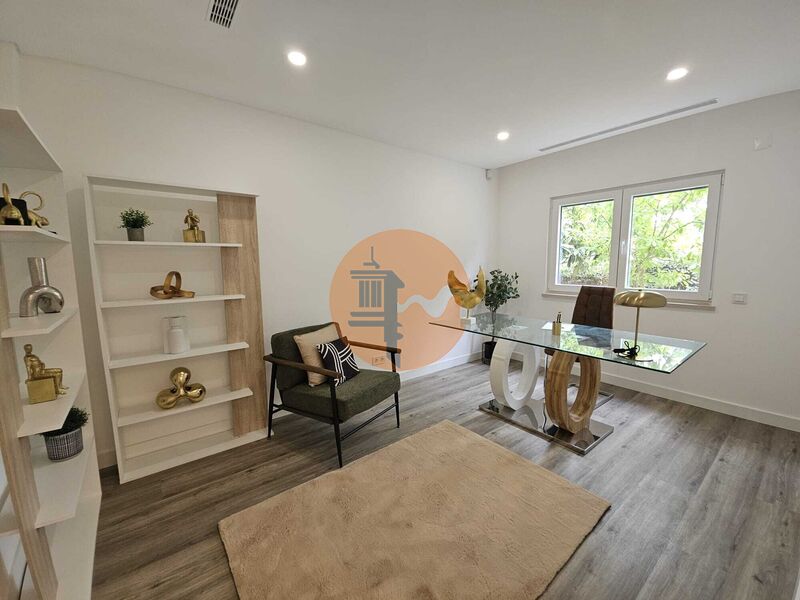 4 Bed, 4 Bath, HouseFor Sale, Almada, Setubal