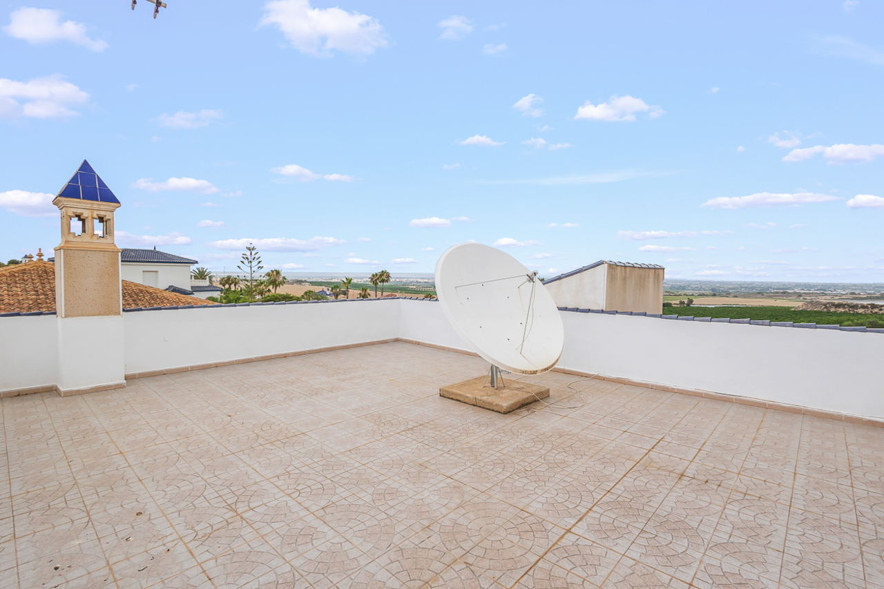 4 Bed, 3 Bath, HouseFor Sale, Algorfa, Alicante