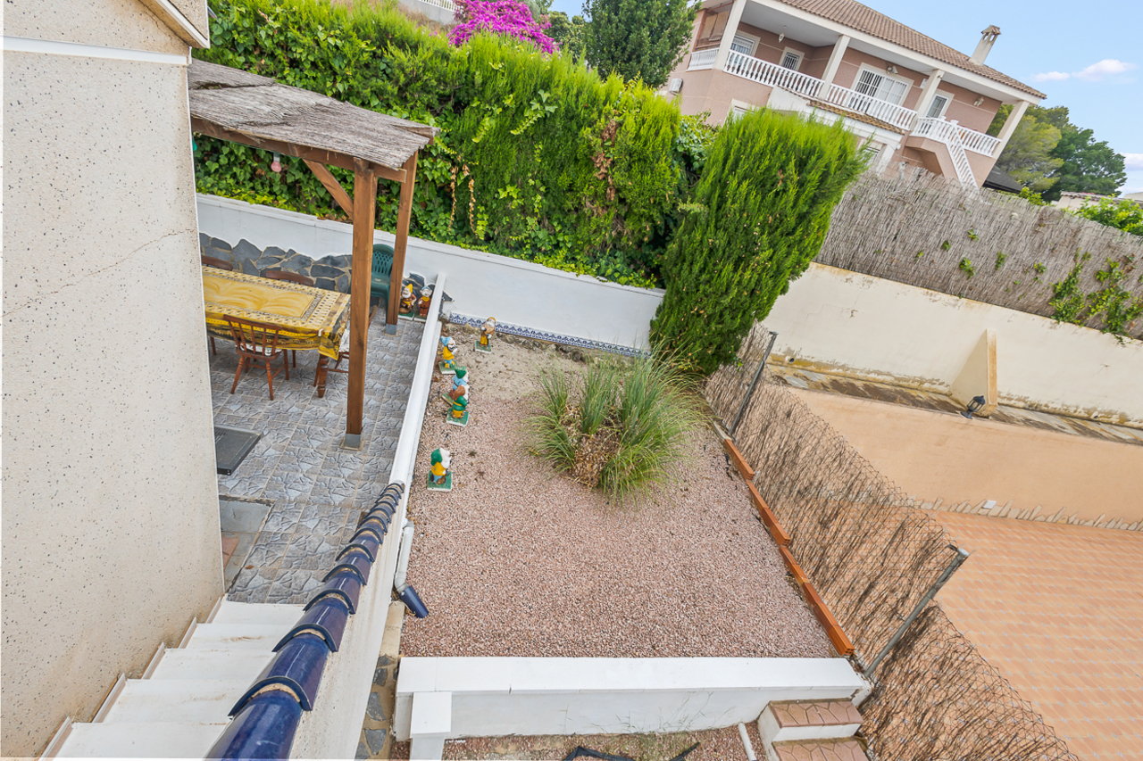 4 Bed, 3 Bath, HouseFor Sale, Algorfa, Alicante