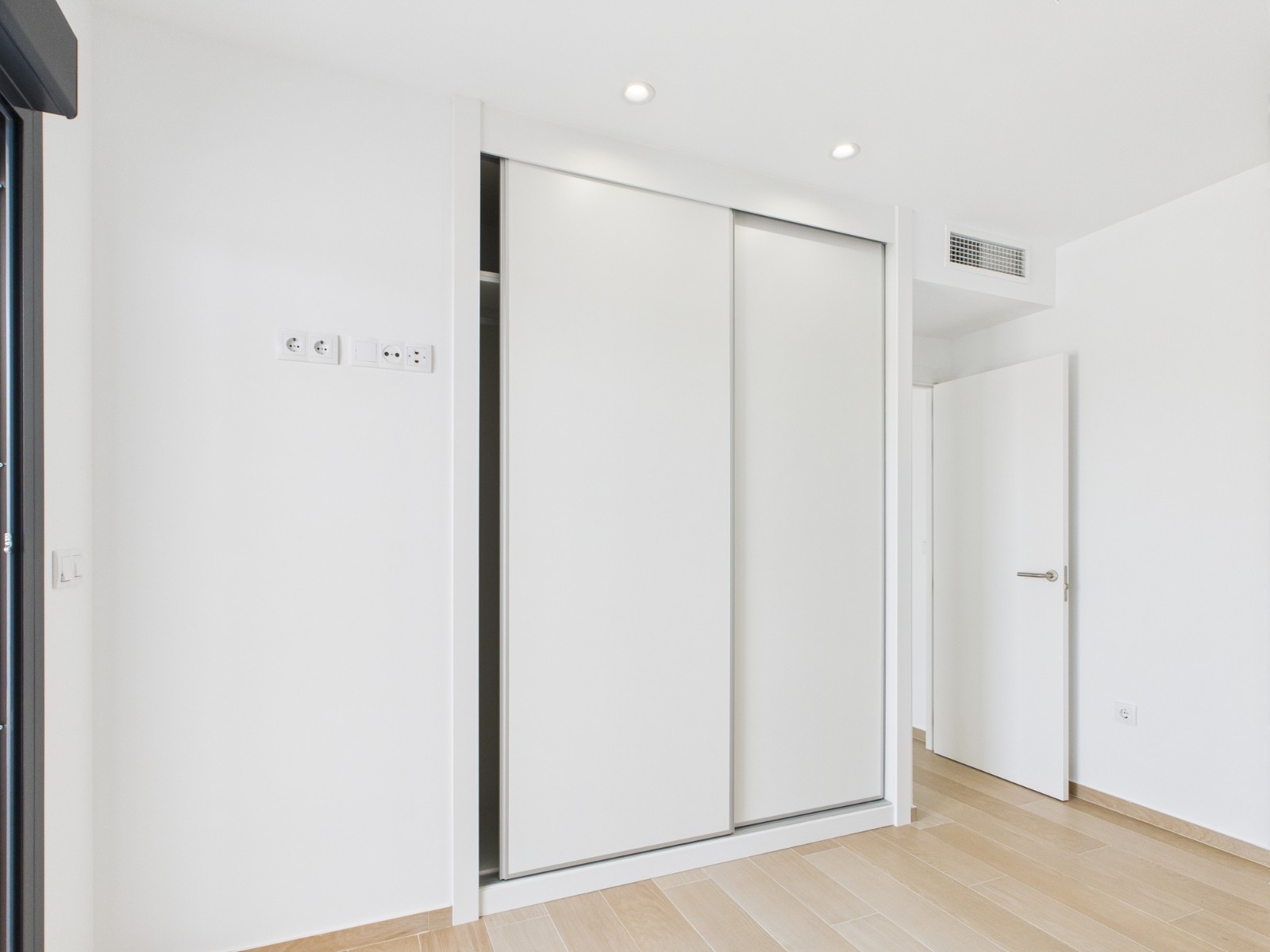 2 Bed, 2 Bath, ApartmentFor Sale, Santa Rosalia Resort, Murcia