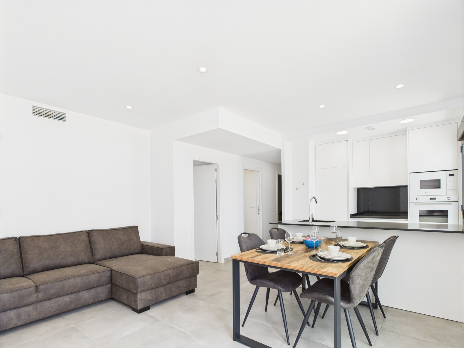 2 Bed, 2 Bath, ApartmentFor Sale, Santa Rosalia Resort, Murcia