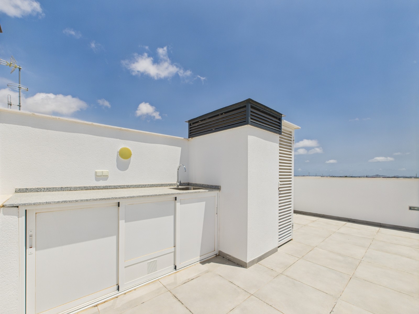 2 Bed, 2 Bath, ApartmentFor Sale, Santa Rosalia Resort, Murcia