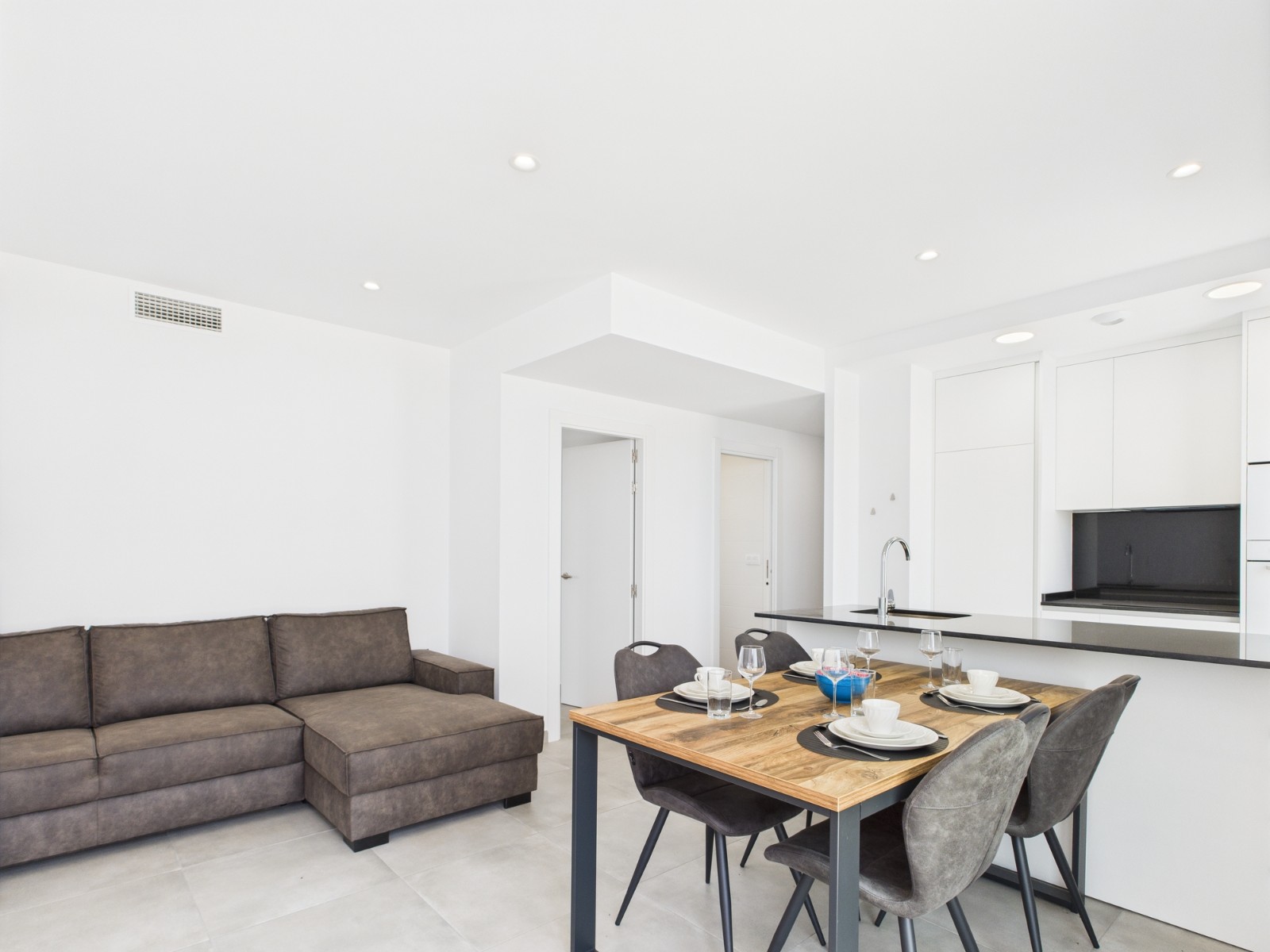 2 Bed, 2 Bath, ApartmentFor Sale, Santa Rosalia Resort, Murcia