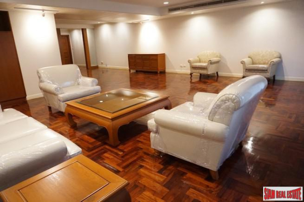 3 Bed, 3 Bath, HouseFor Sale, Nana, Bangkok
