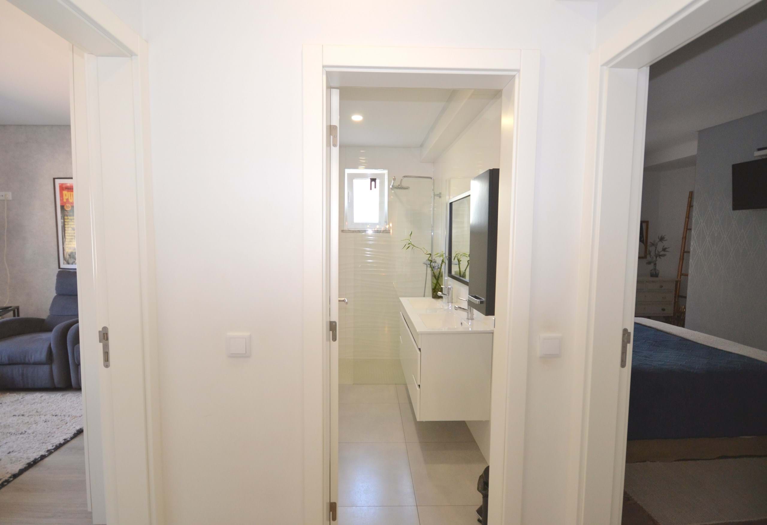 2 Bed, 1 Bath, ApartmentFor Sale, Albufeira, Faro, 8200-561