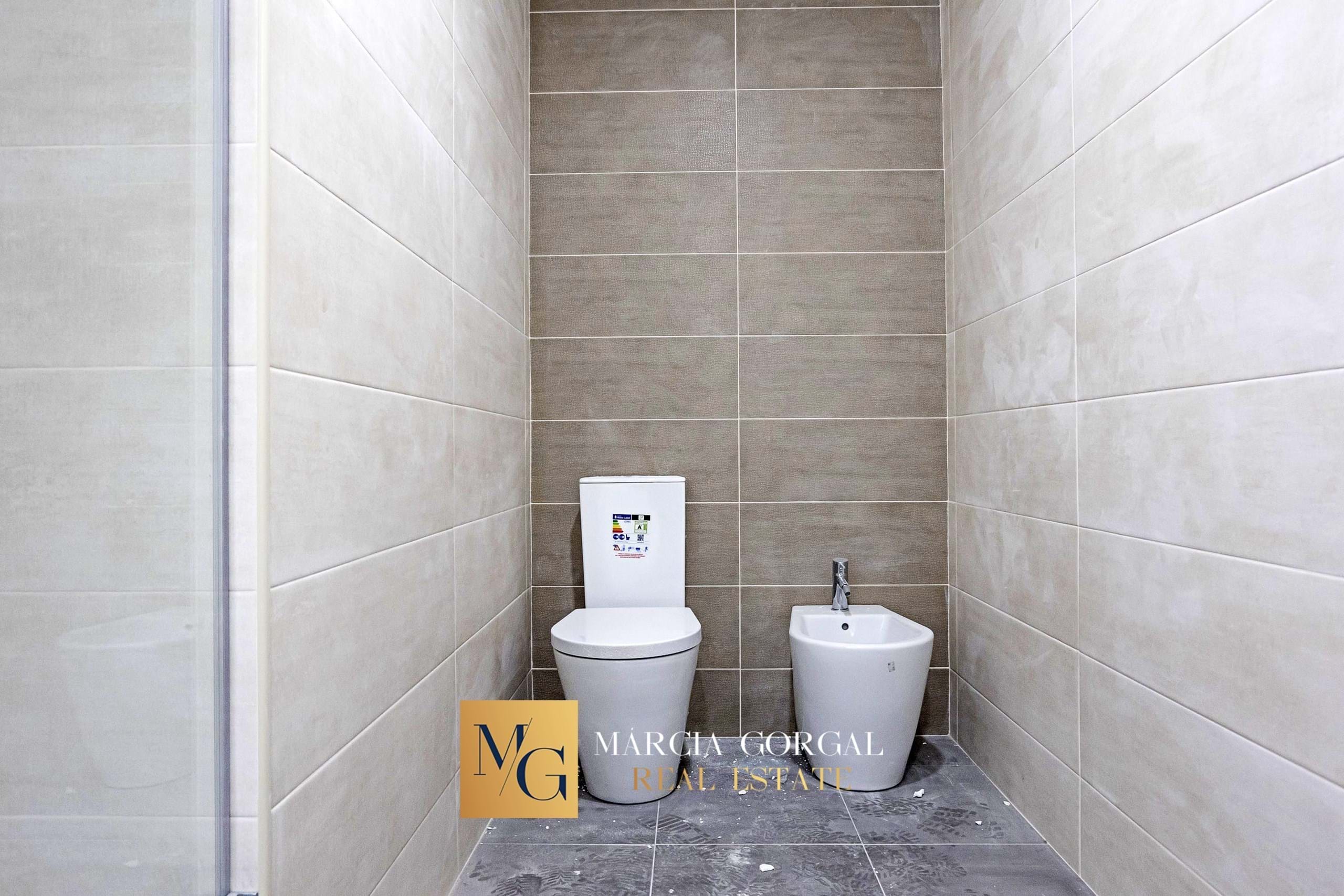 1 Bed, 1 Bath, ApartmentFor Sale, Vila Nova de Gaia, Porto, 4400-270