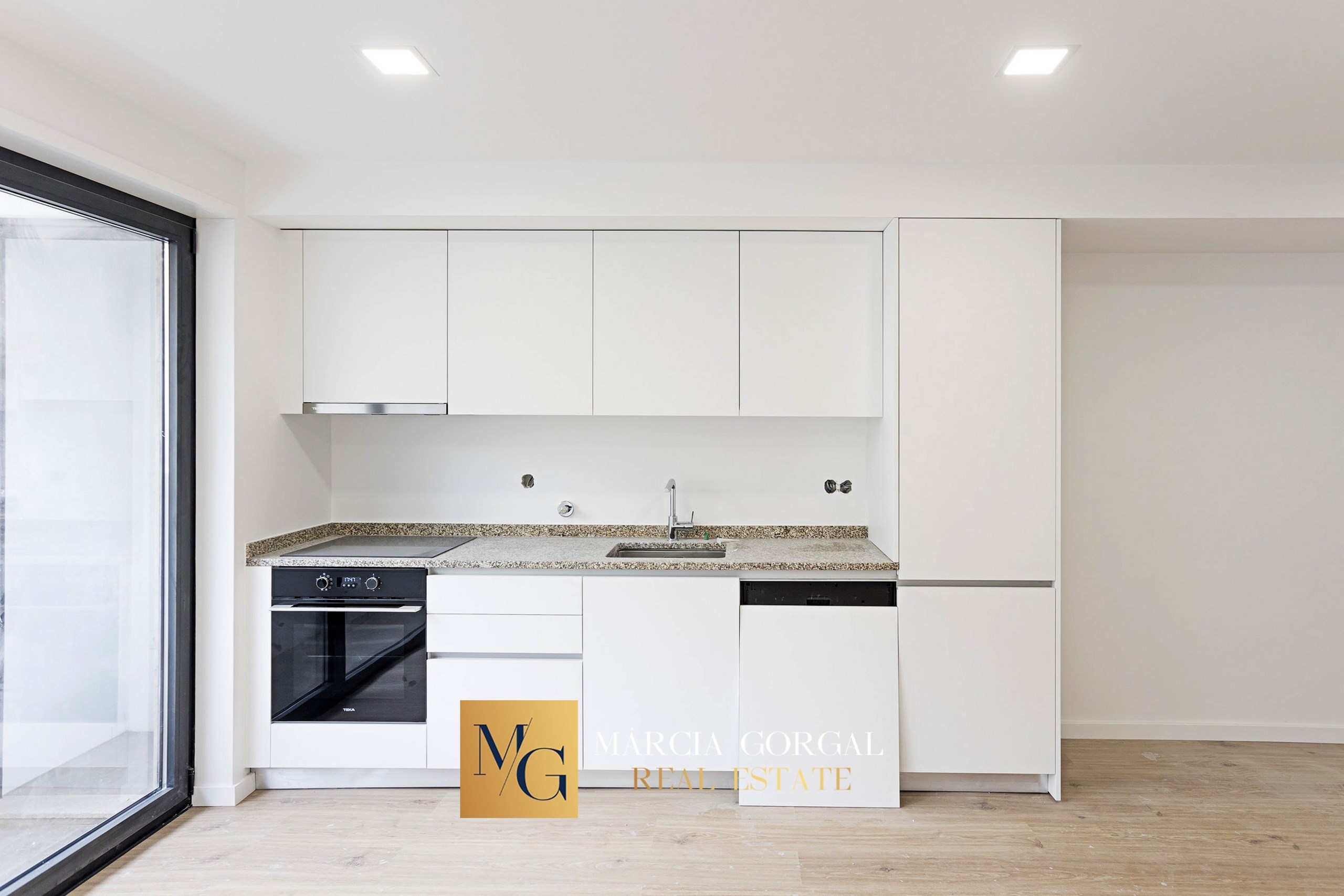 1 Bed, 1 Bath, ApartmentFor Sale, Vila Nova de Gaia, Porto, 4400-270