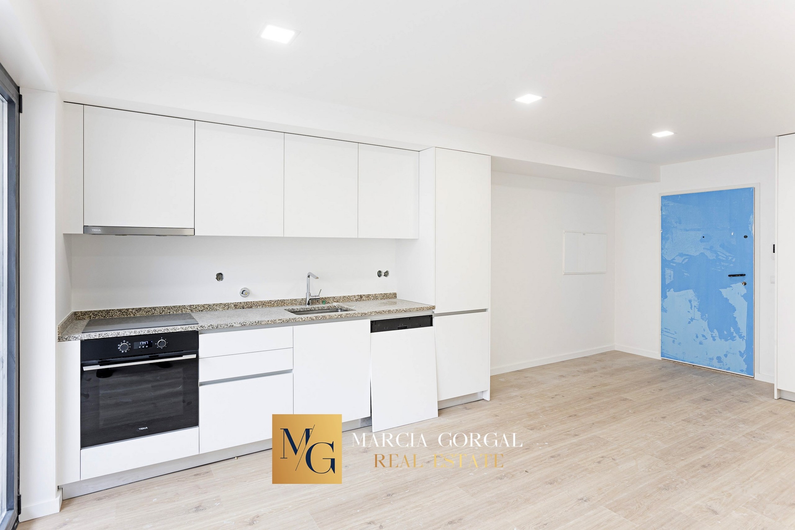 1 Bed, 1 Bath, ApartmentFor Sale, Vila Nova de Gaia, Porto, 4400-270