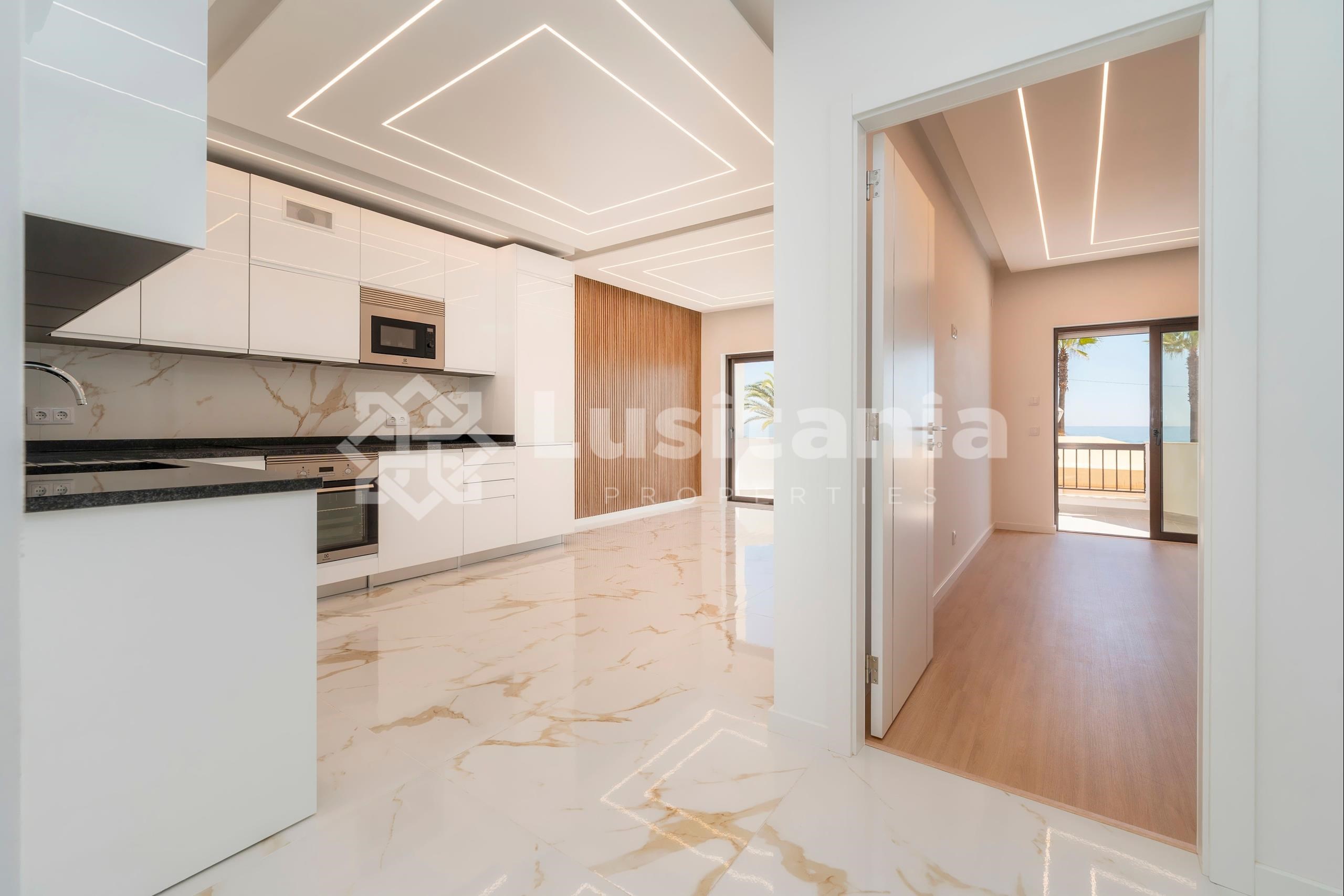 3 Bed, 2 Bath, ApartmentFor Sale, Quarteira, Loulé, Faro, 8125-507