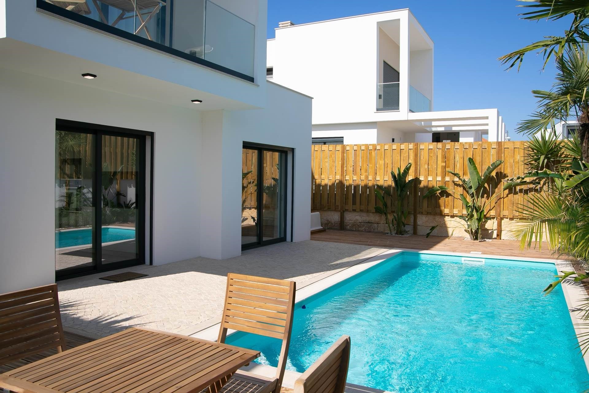 3 Bed, 2 Bath, HouseFor Sale, Caldas da Rainha, Leiria, 2500-507