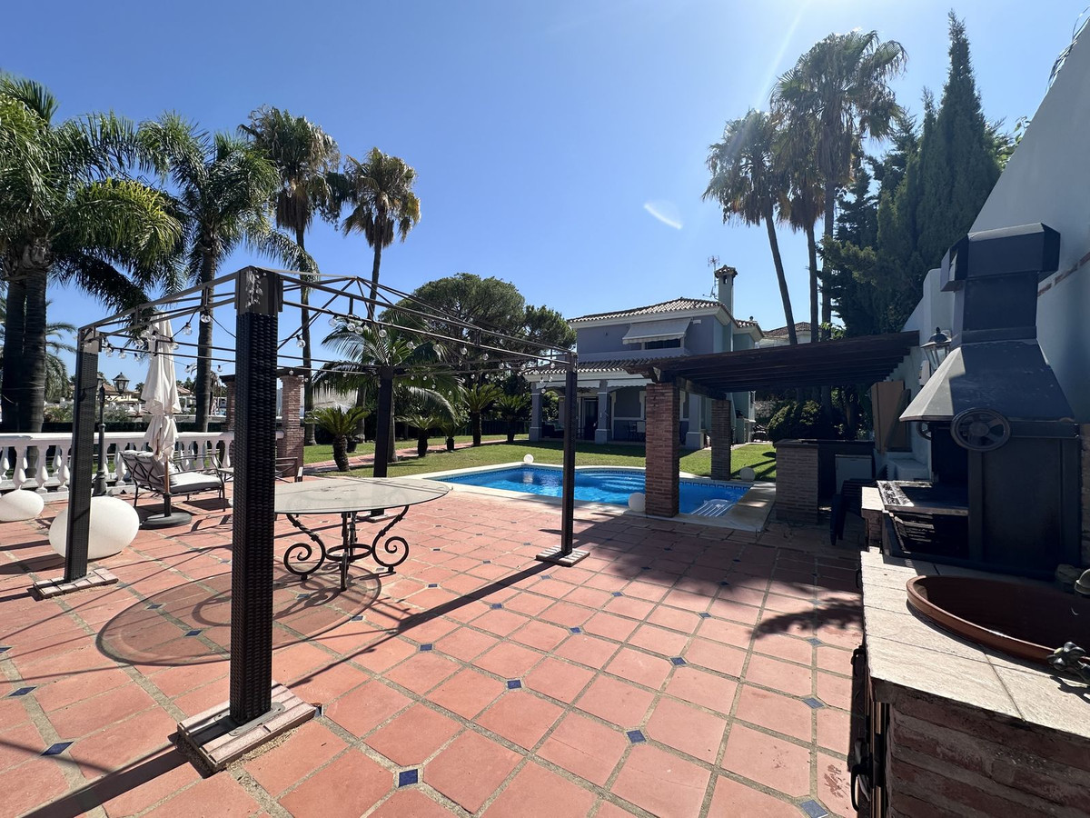 3 Bed, 2 Bath, HouseFor Sale, Bel Air, Malaga