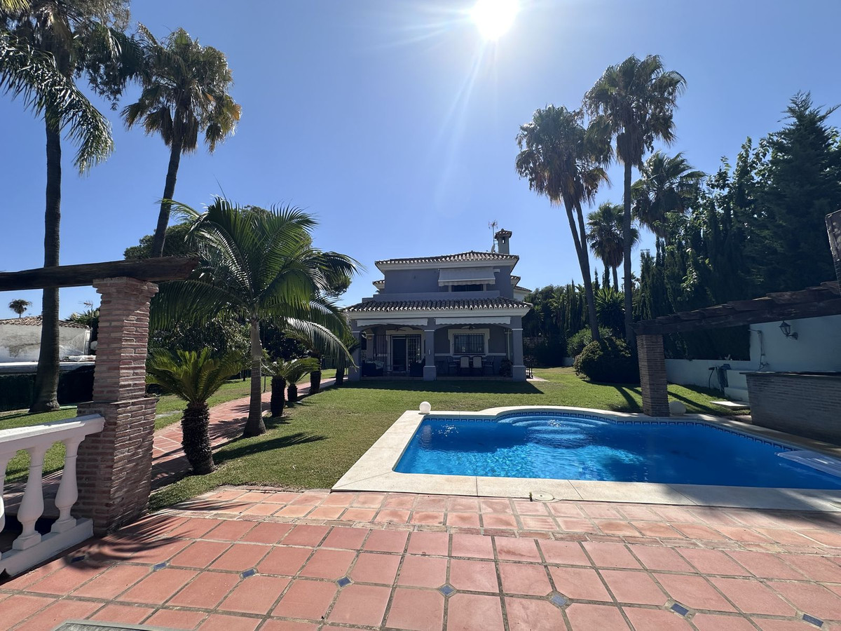 3 Bed, 2 Bath, HouseFor Sale, Bel Air, Malaga