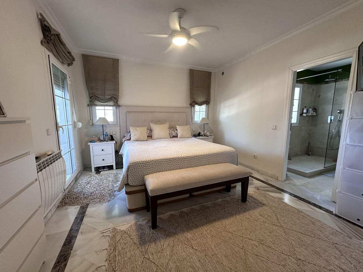 3 Bed, 2 Bath, HouseFor Sale, Bel Air, Malaga