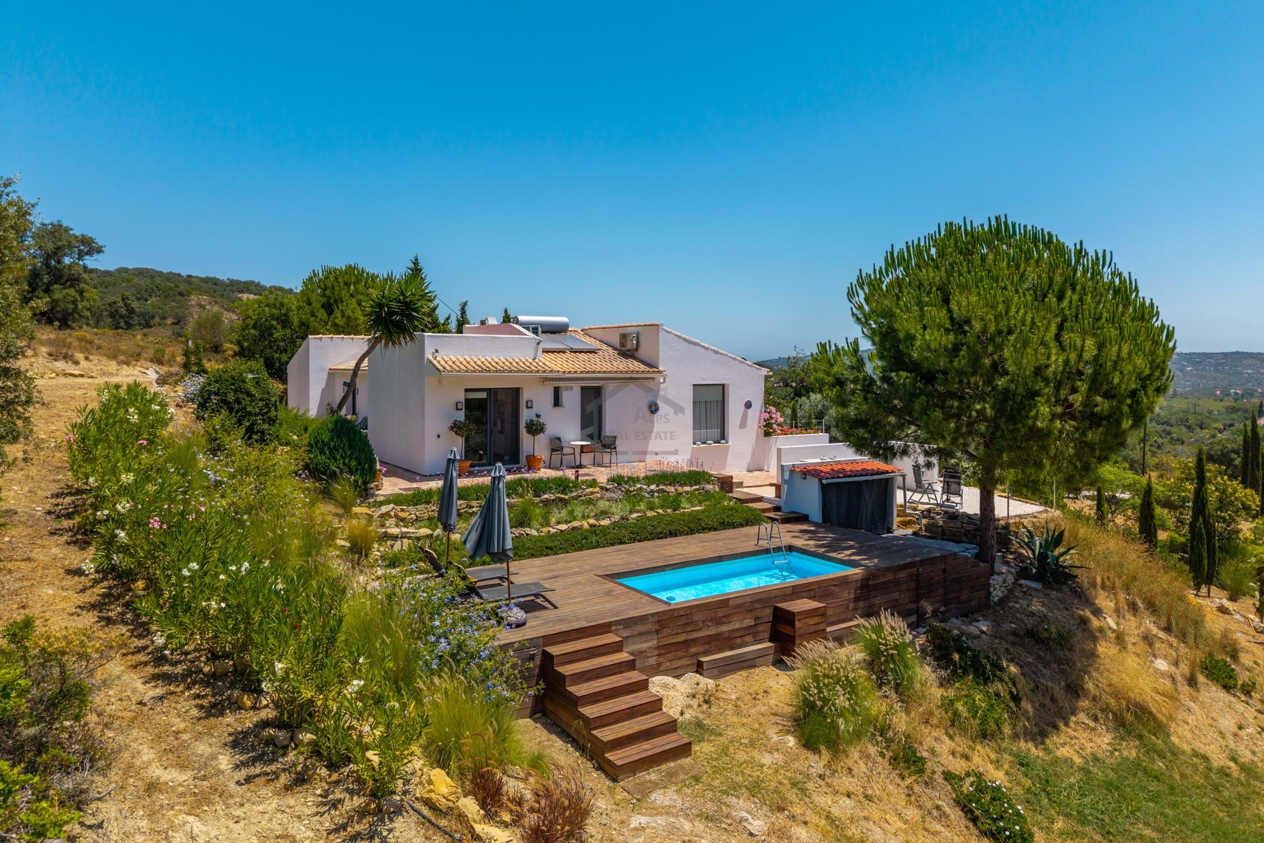 3 Bed, 2 Bath, HouseFor Sale, Loulé, Faro, 8100-226 3 Bed, 2 Bath, HouseFor Sale, Loulé, Faro, 8100-226