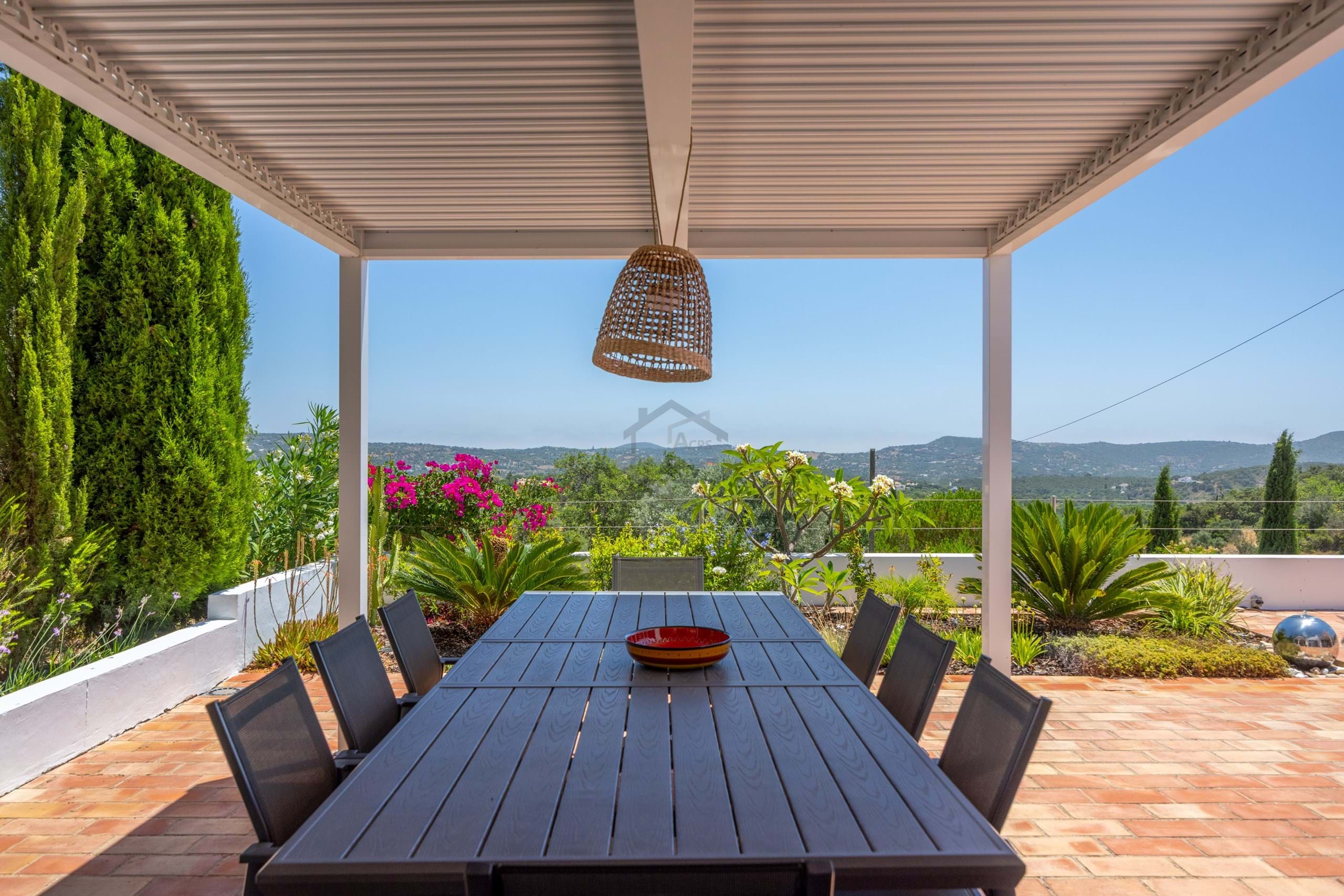 3 Bed, 2 Bath, HouseFor Sale, Loulé, Faro, 8100-226 3 Bed, 2 Bath, HouseFor Sale, Loulé, Faro, 8100-226