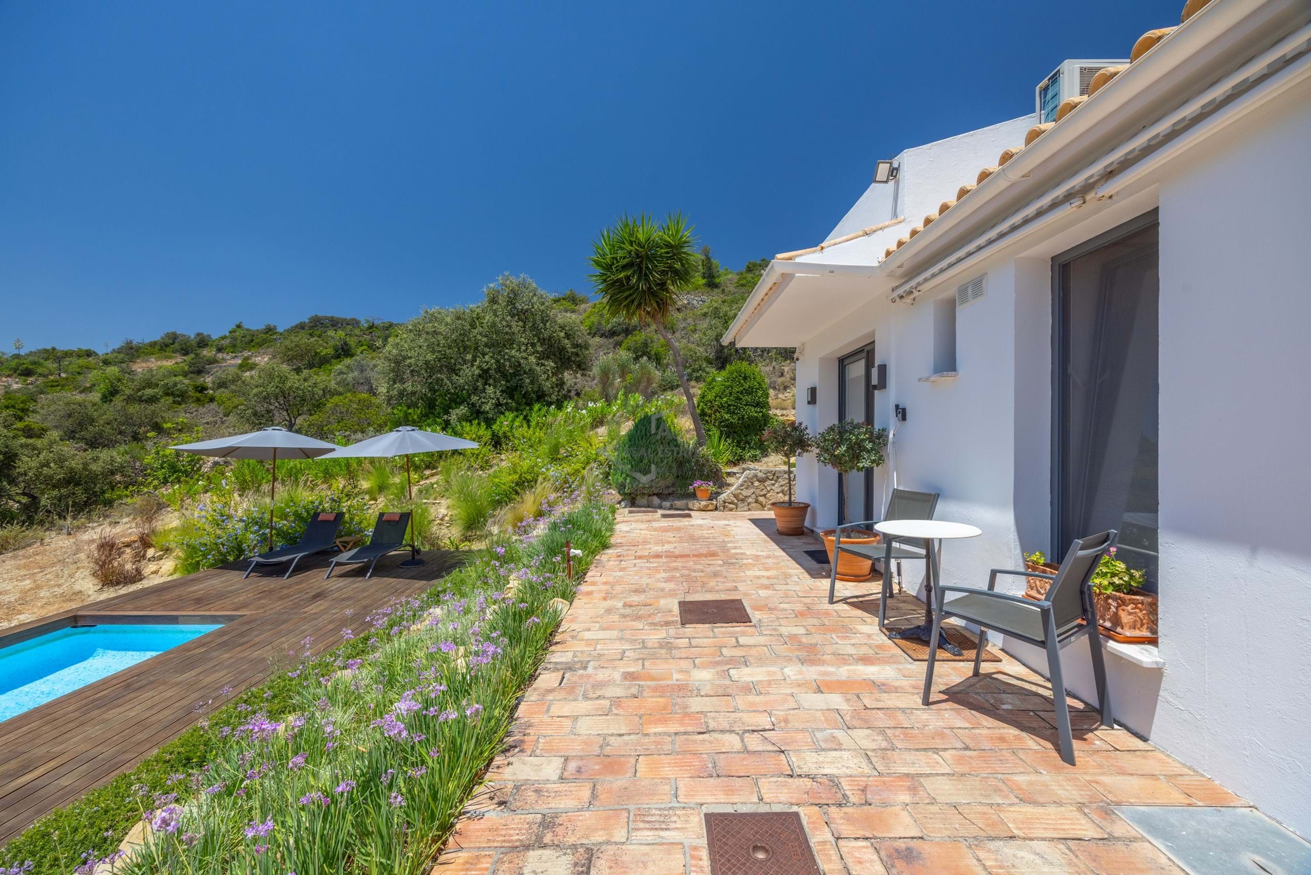 3 Bed, 2 Bath, HouseFor Sale, Loulé, Faro, 8100-226 3 Bed, 2 Bath, HouseFor Sale, Loulé, Faro, 8100-226