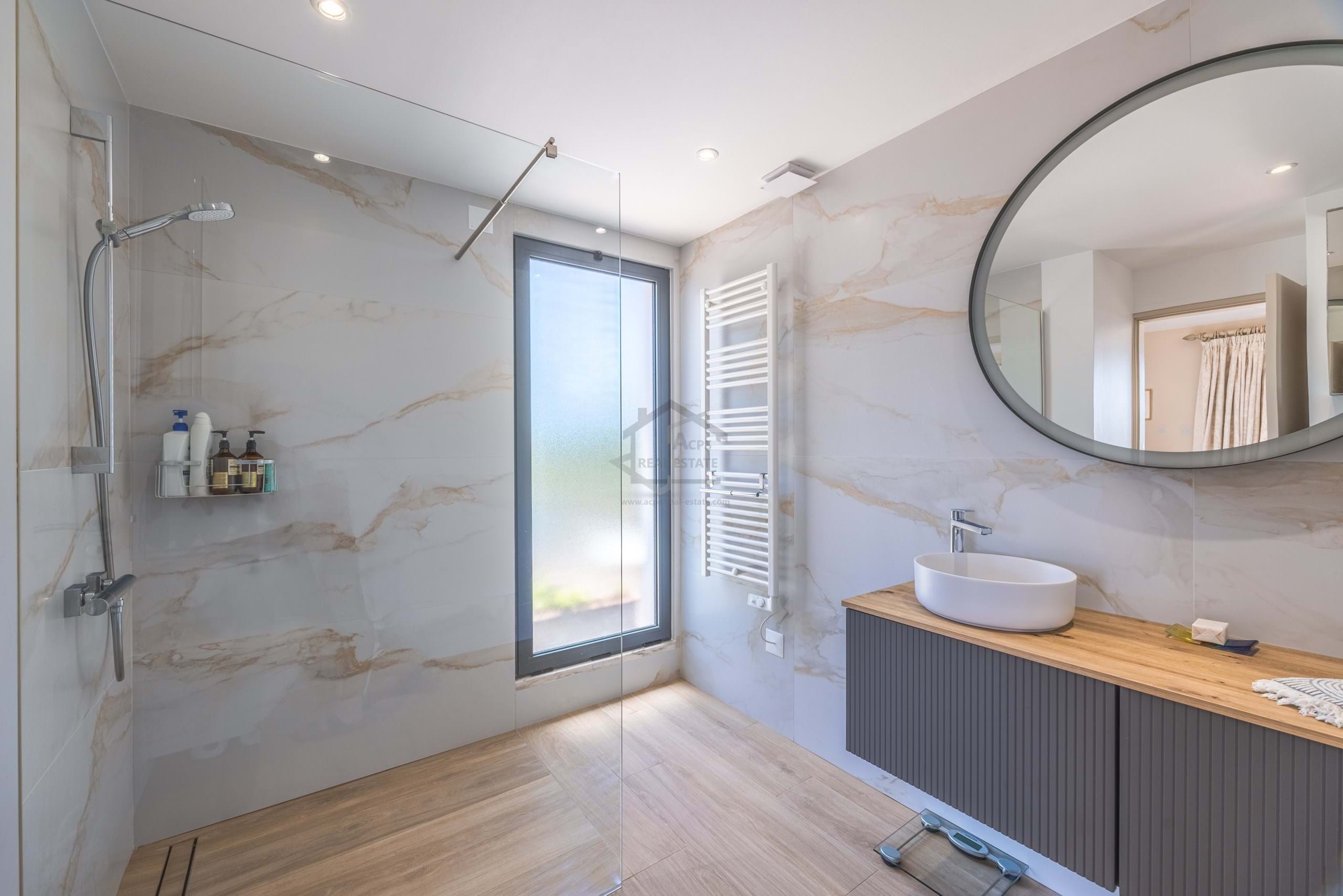 3 Bed, 2 Bath, HouseFor Sale, Loulé, Faro, 8100-226 3 Bed, 2 Bath, HouseFor Sale, Loulé, Faro, 8100-226